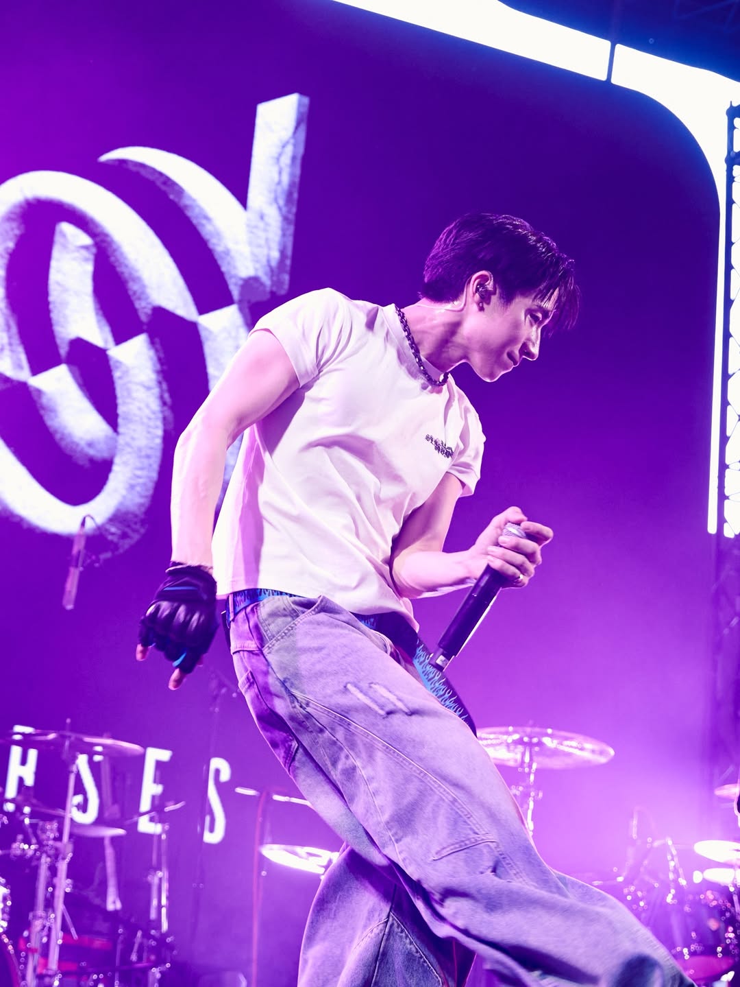 จั๋ง - วิกร บูรณภิญโญ