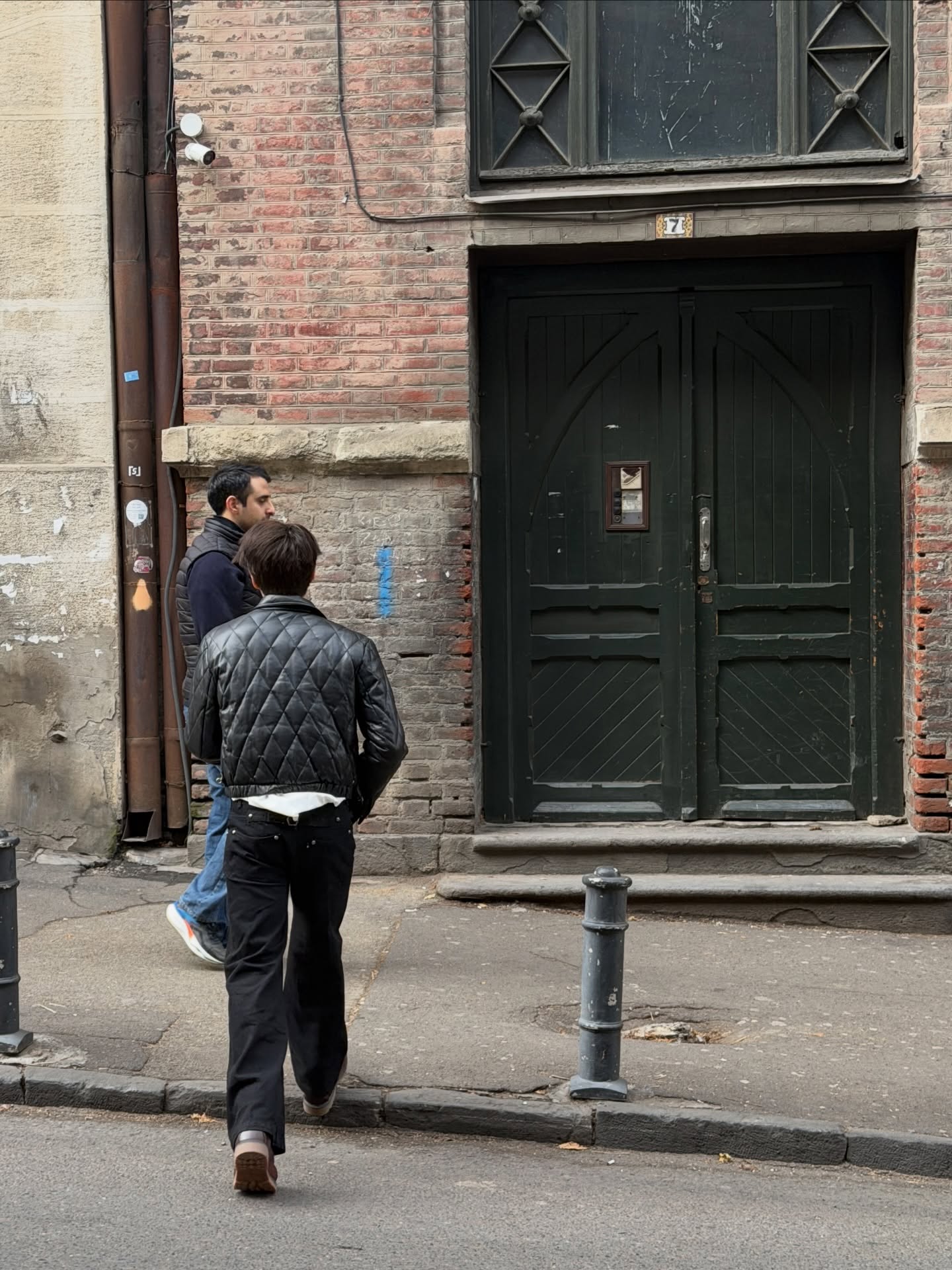 จั๋ง - วิกร บูรณภิญโญ