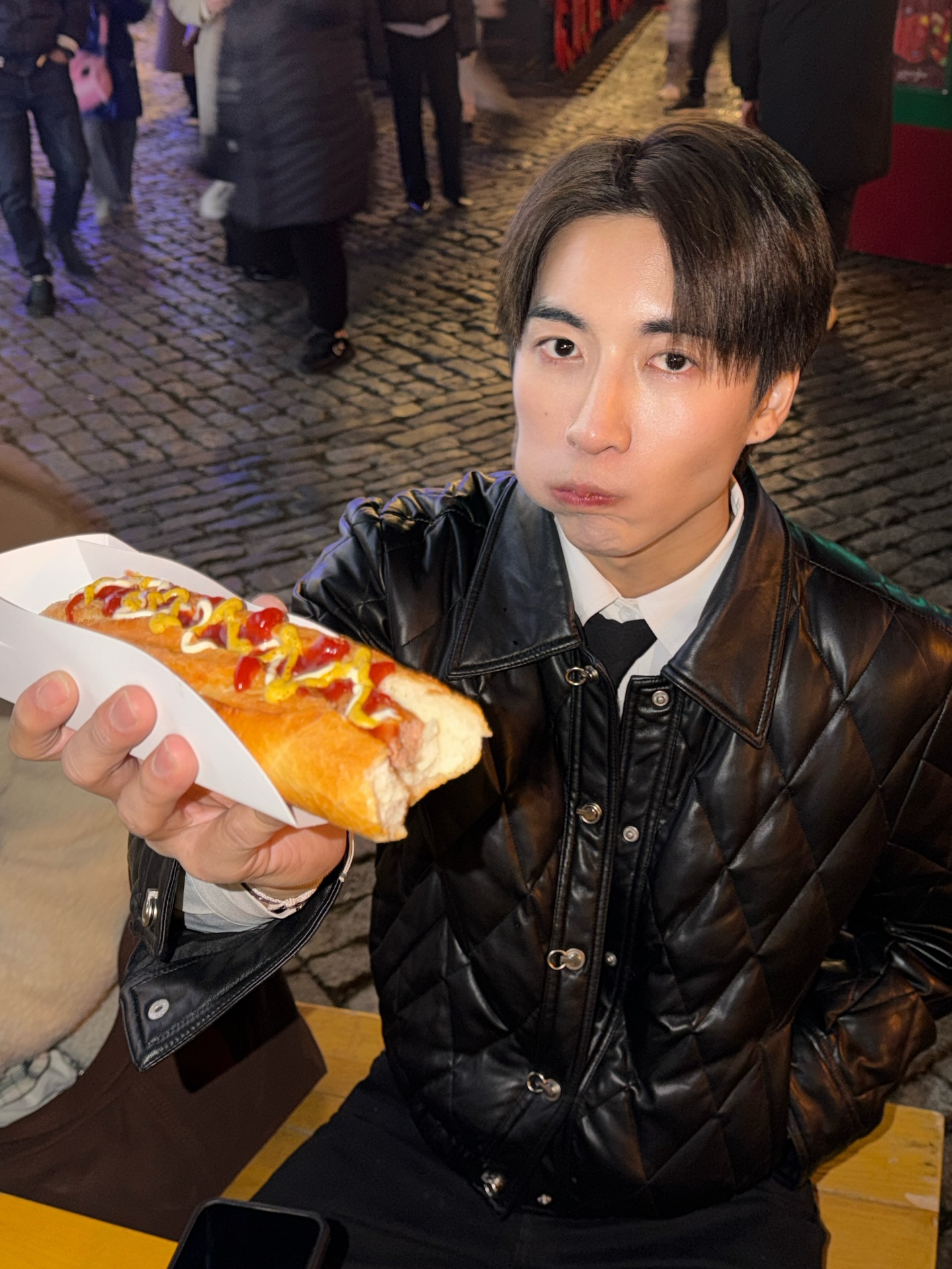 จั๋ง - วิกร บูรณภิญโญ