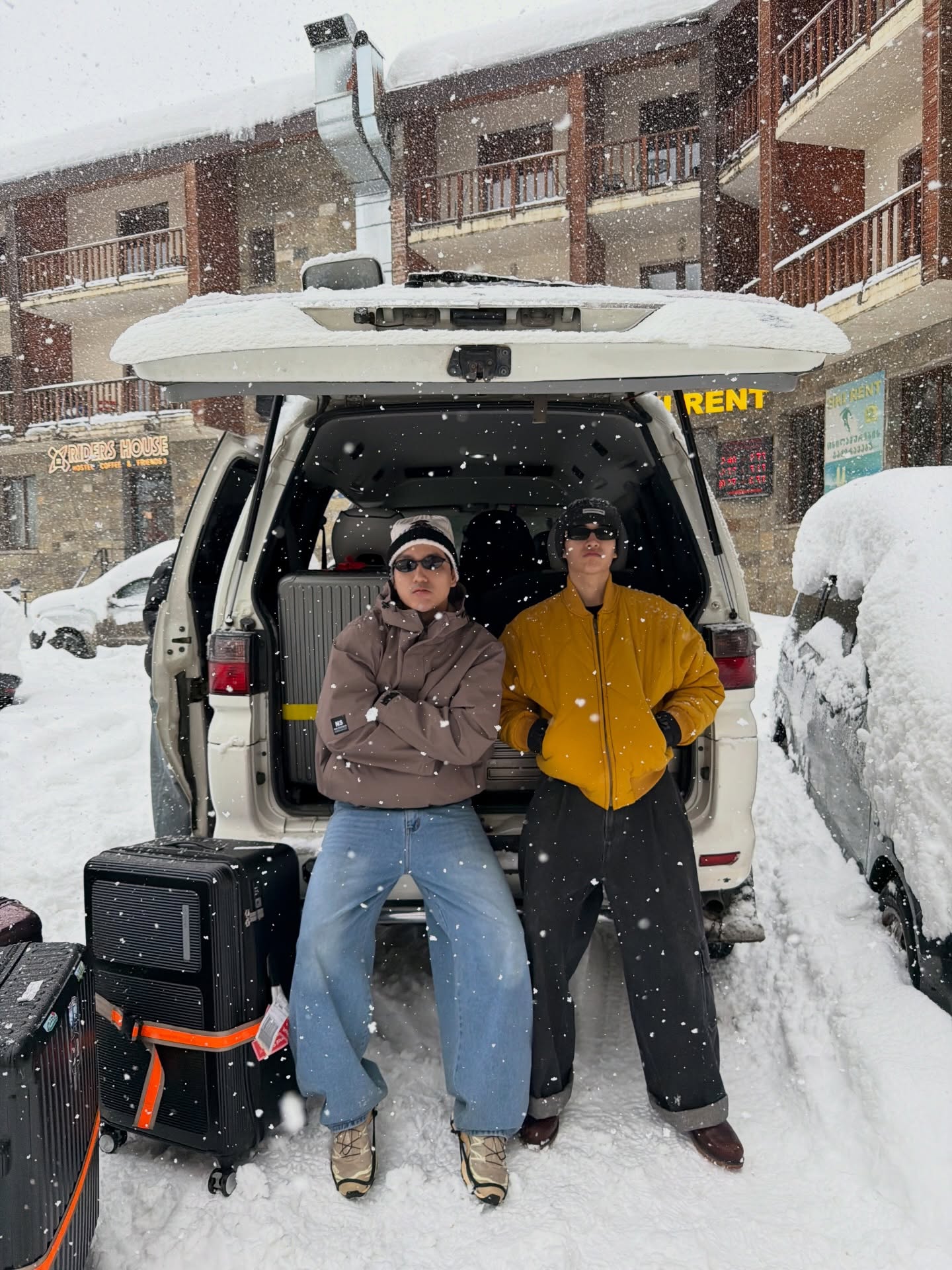 จั๋ง - วิกร บูรณภิญโญ