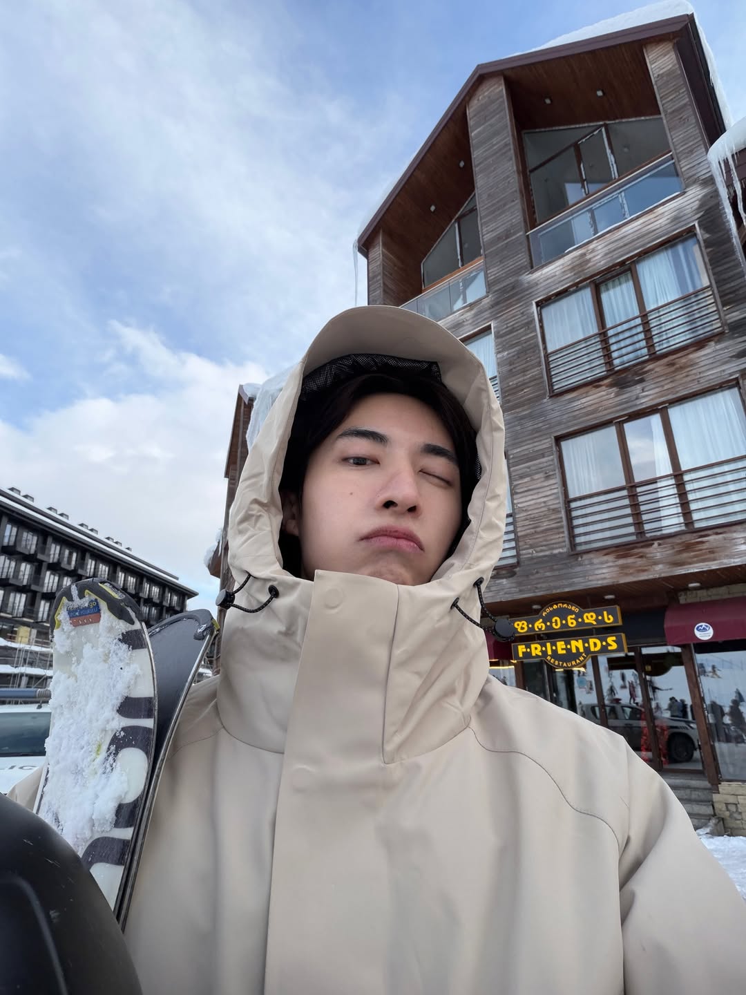 จั๋ง - วิกร บูรณภิญโญ