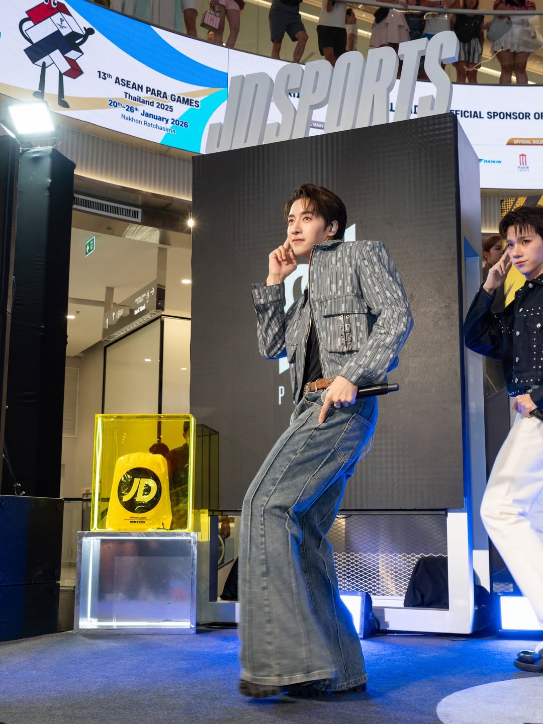 จั๋ง - วิกร บูรณภิญโญ