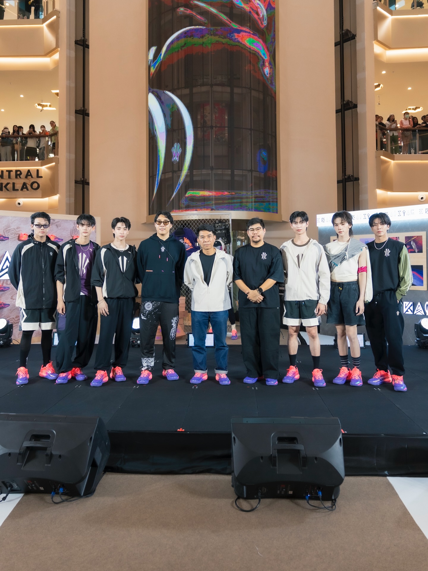 จั๋ง - วิกร บูรณภิญโญ