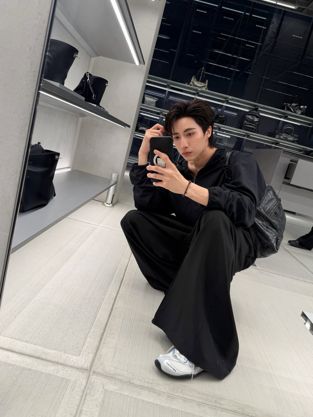 จั๋ง - วิกร บูรณภิญโญ