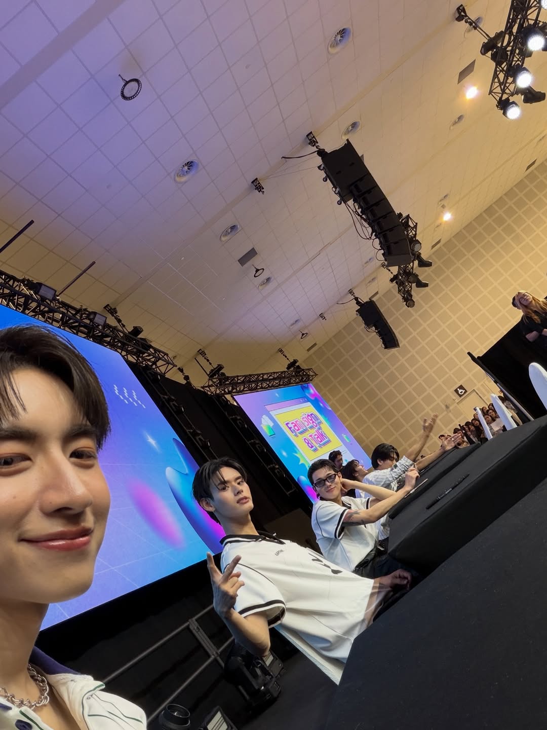 จั๋ง - วิกร บูรณภิญโญ