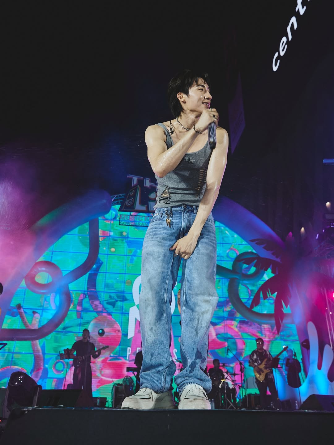 จั๋ง - วิกร บูรณภิญโญ