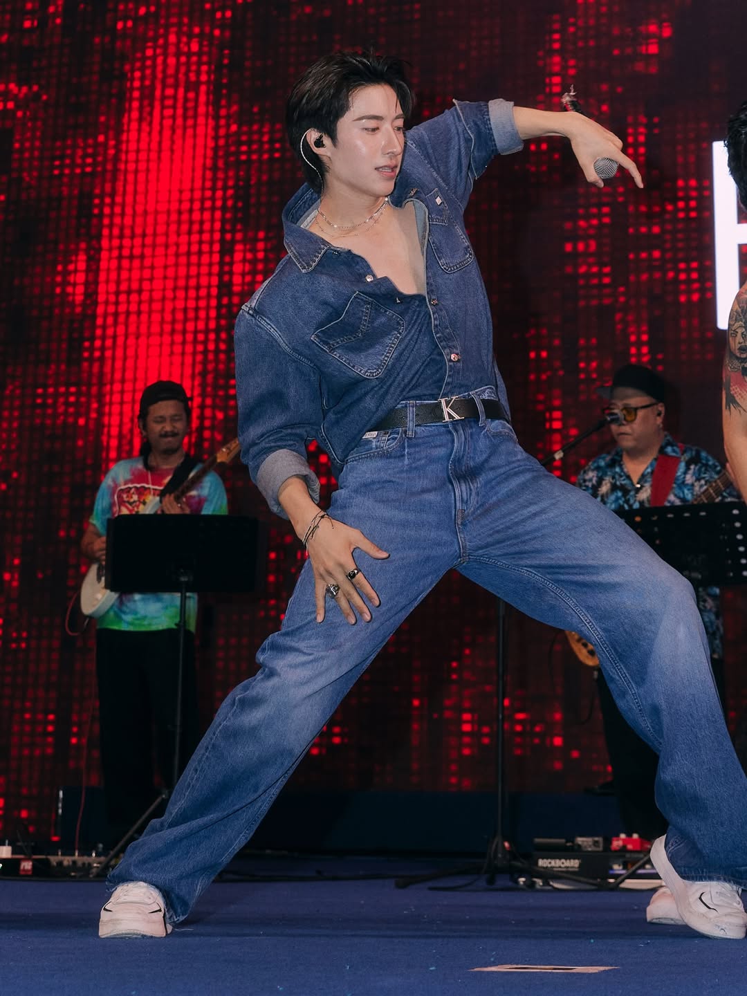 จั๋ง - วิกร บูรณภิญโญ