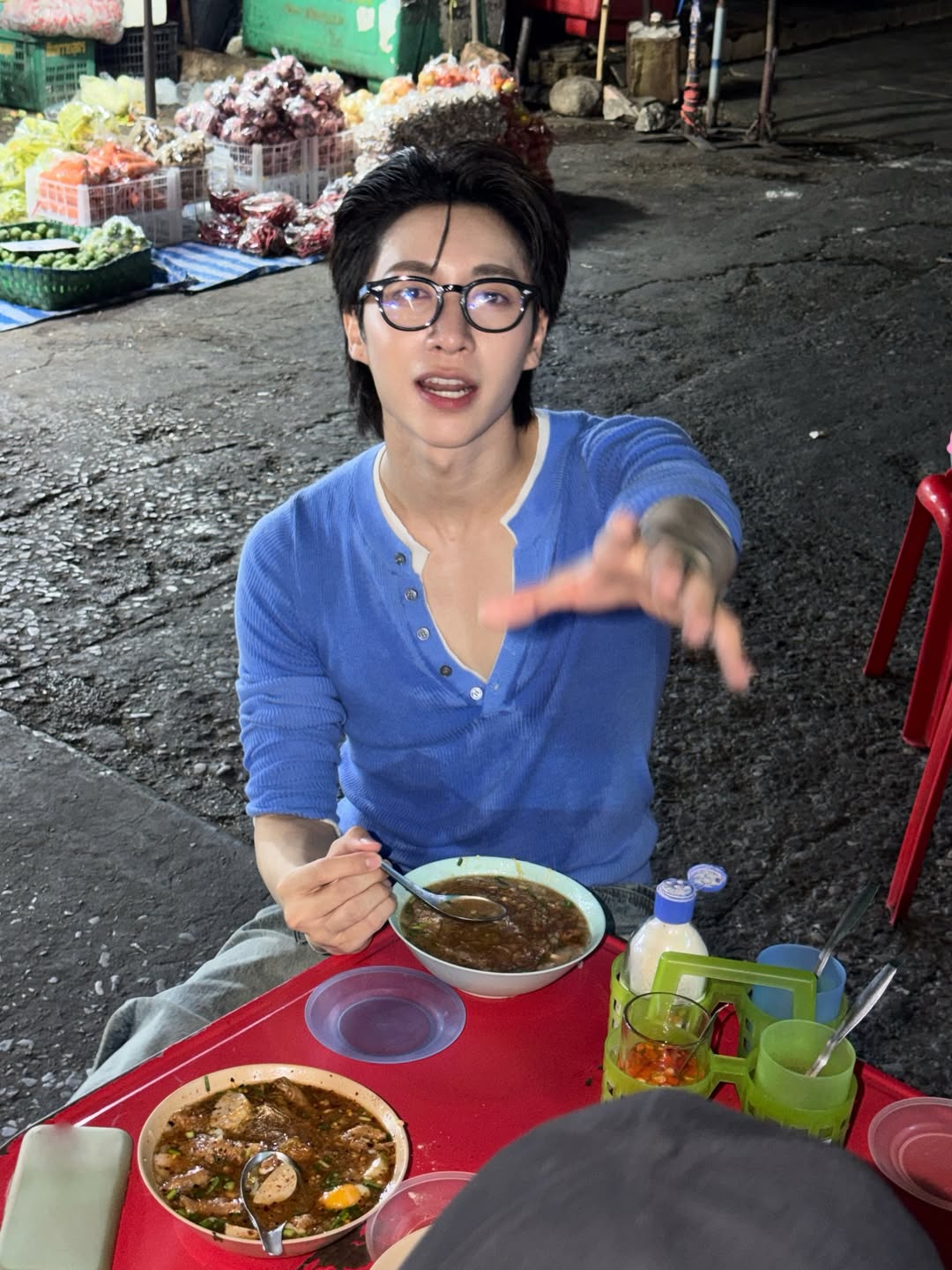 จั๋ง - วิกร บูรณภิญโญ