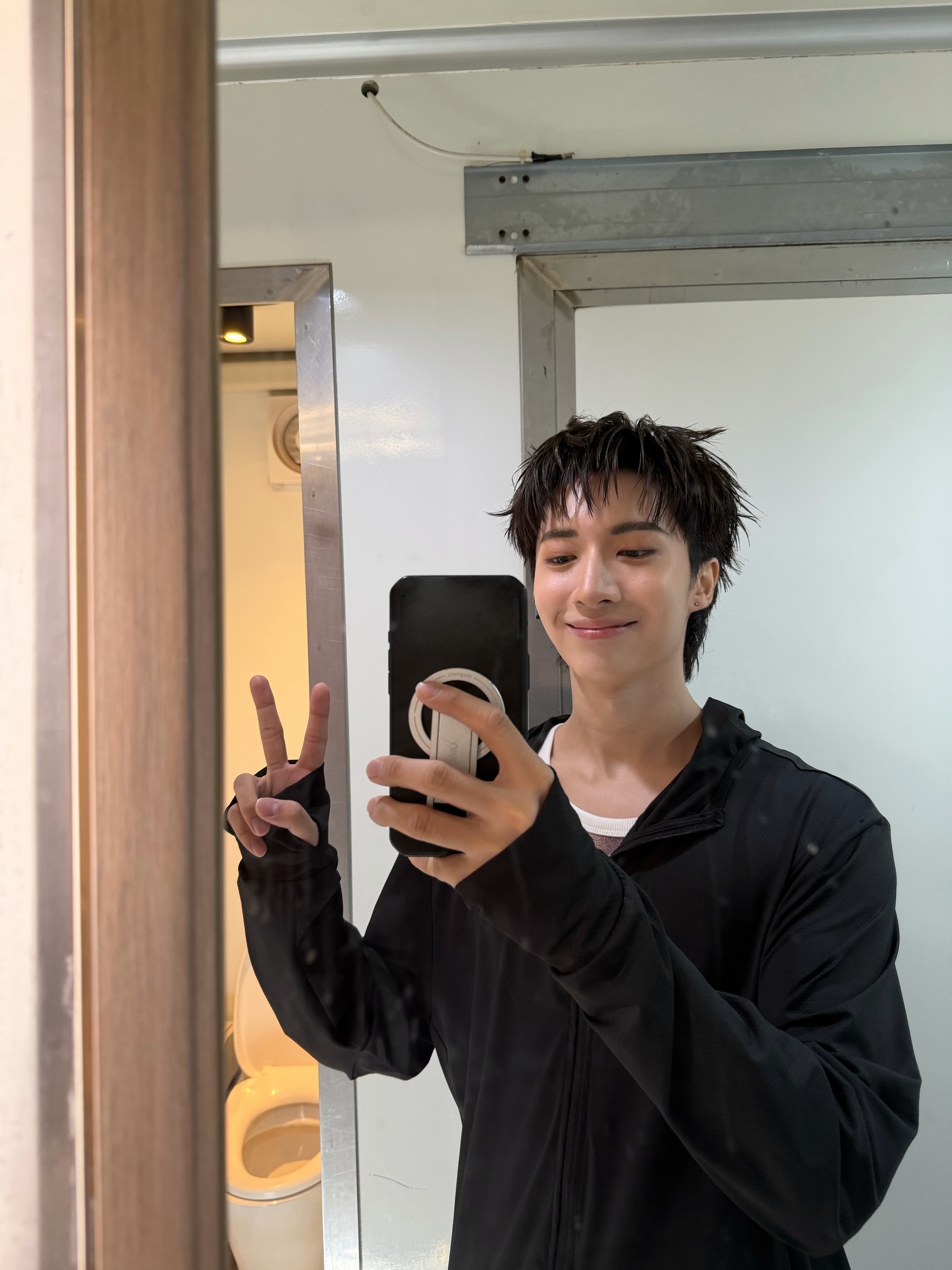 จั๋ง - วิกร บูรณภิญโญ