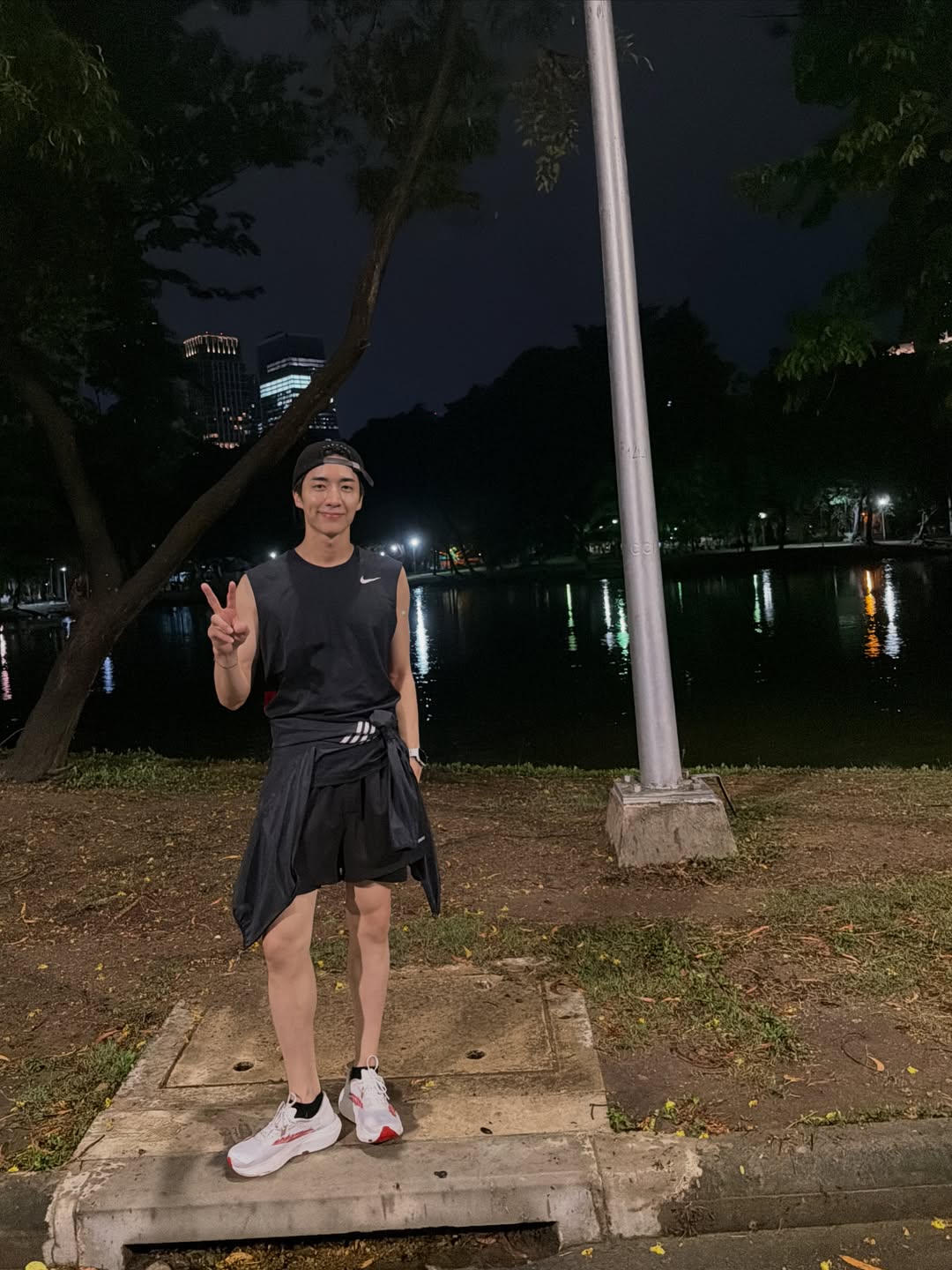 จั๋ง - วิกร บูรณภิญโญ