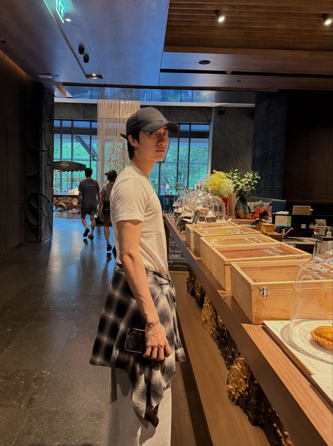 จั๋ง - วิกร บูรณภิญโญ