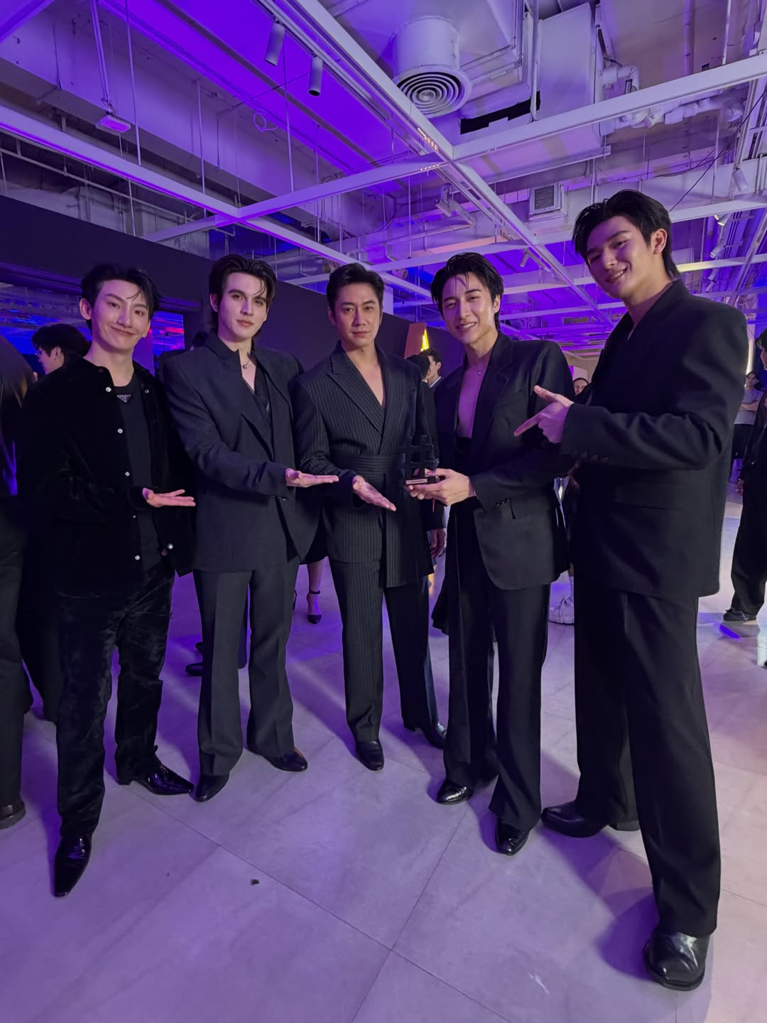 จั๋ง - วิกร บูรณภิญโญ