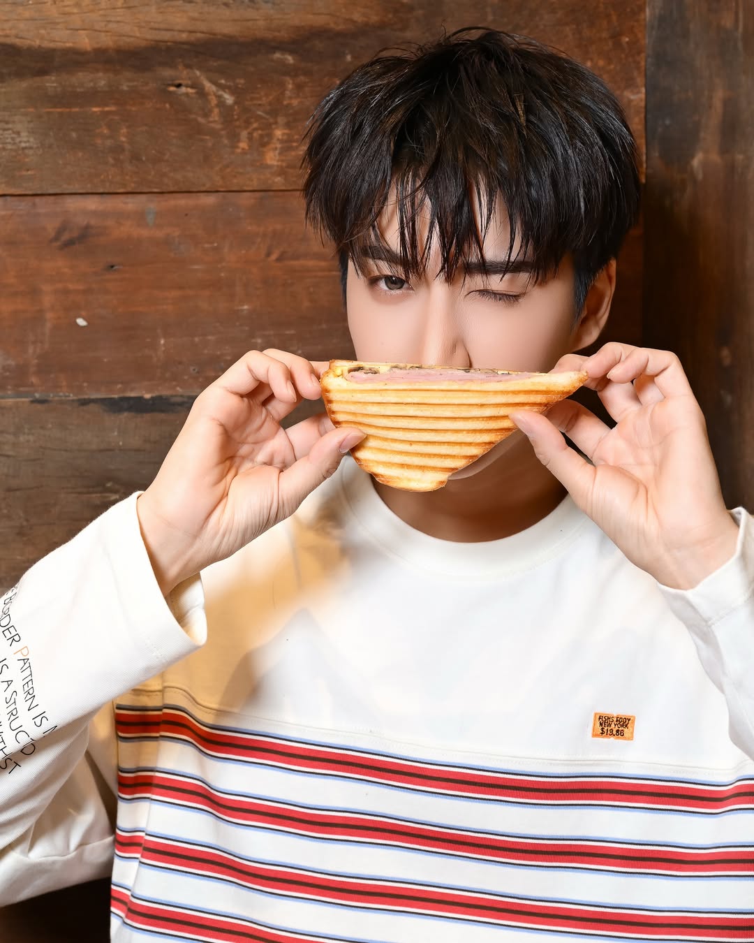 จั๋ง - วิกร บูรณภิญโญ