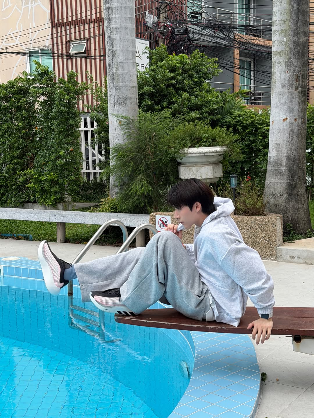 จั๋ง - วิกร บูรณภิญโญ