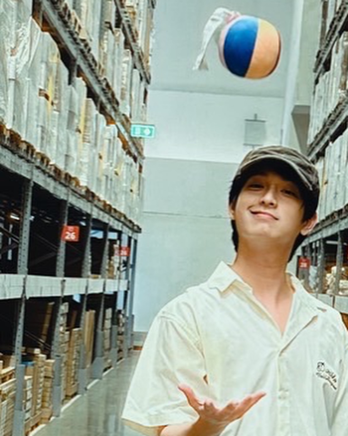 ชิม่อน -  วชิรวิชญ์ เรืองวิวรรธน์