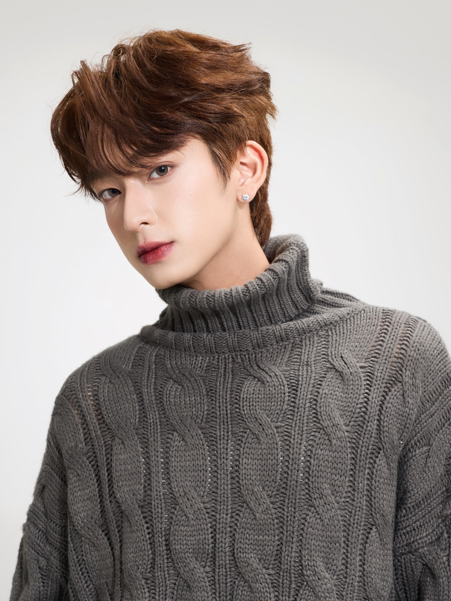 ชิม่อน -  วชิรวิชญ์ เรืองวิวรรธน์