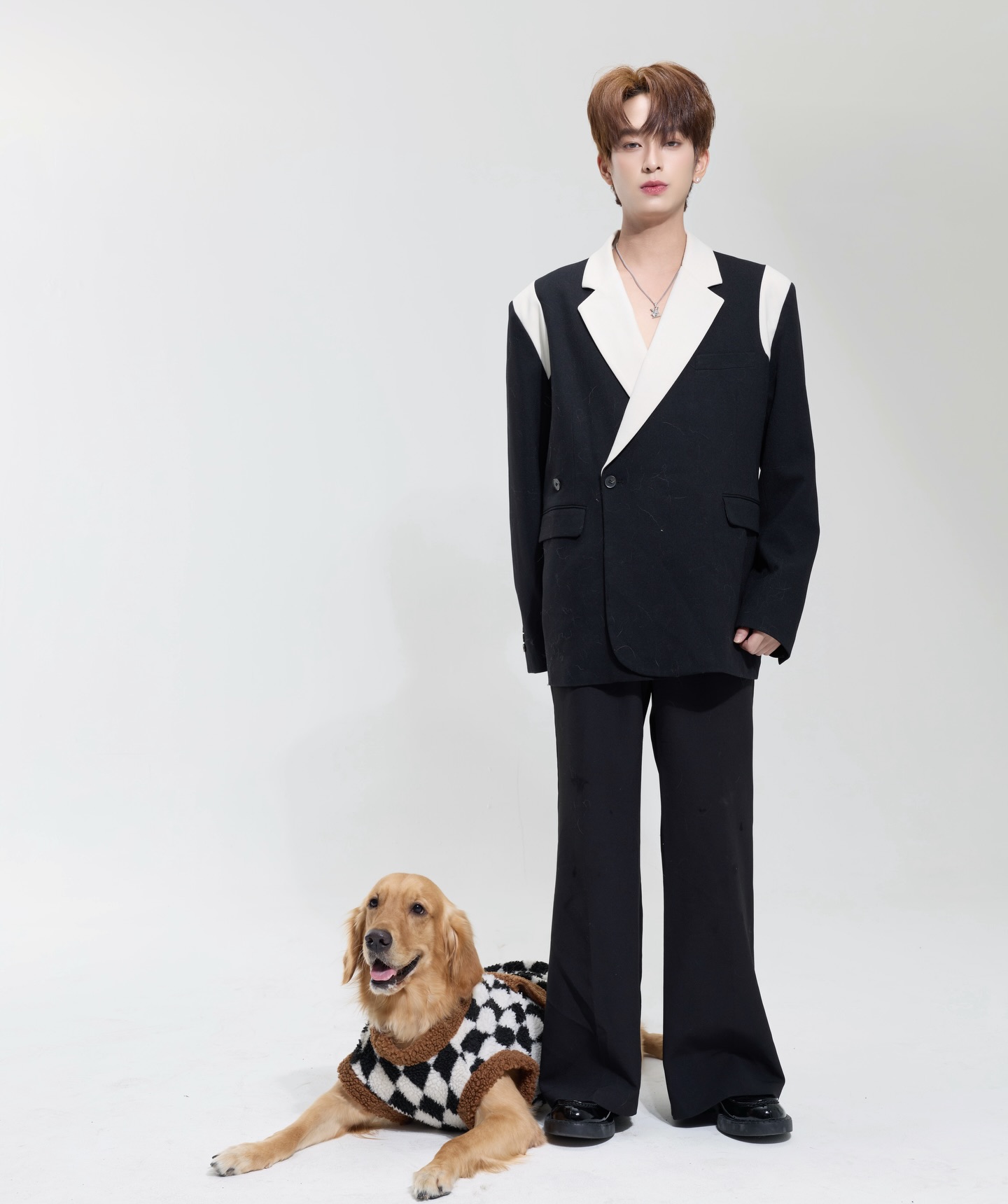 ชิม่อน -  วชิรวิชญ์ เรืองวิวรรธน์