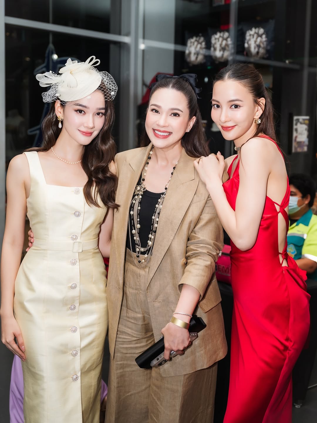 กรีน - อัษฎาพร สิริวัฒน์ธนกุล
