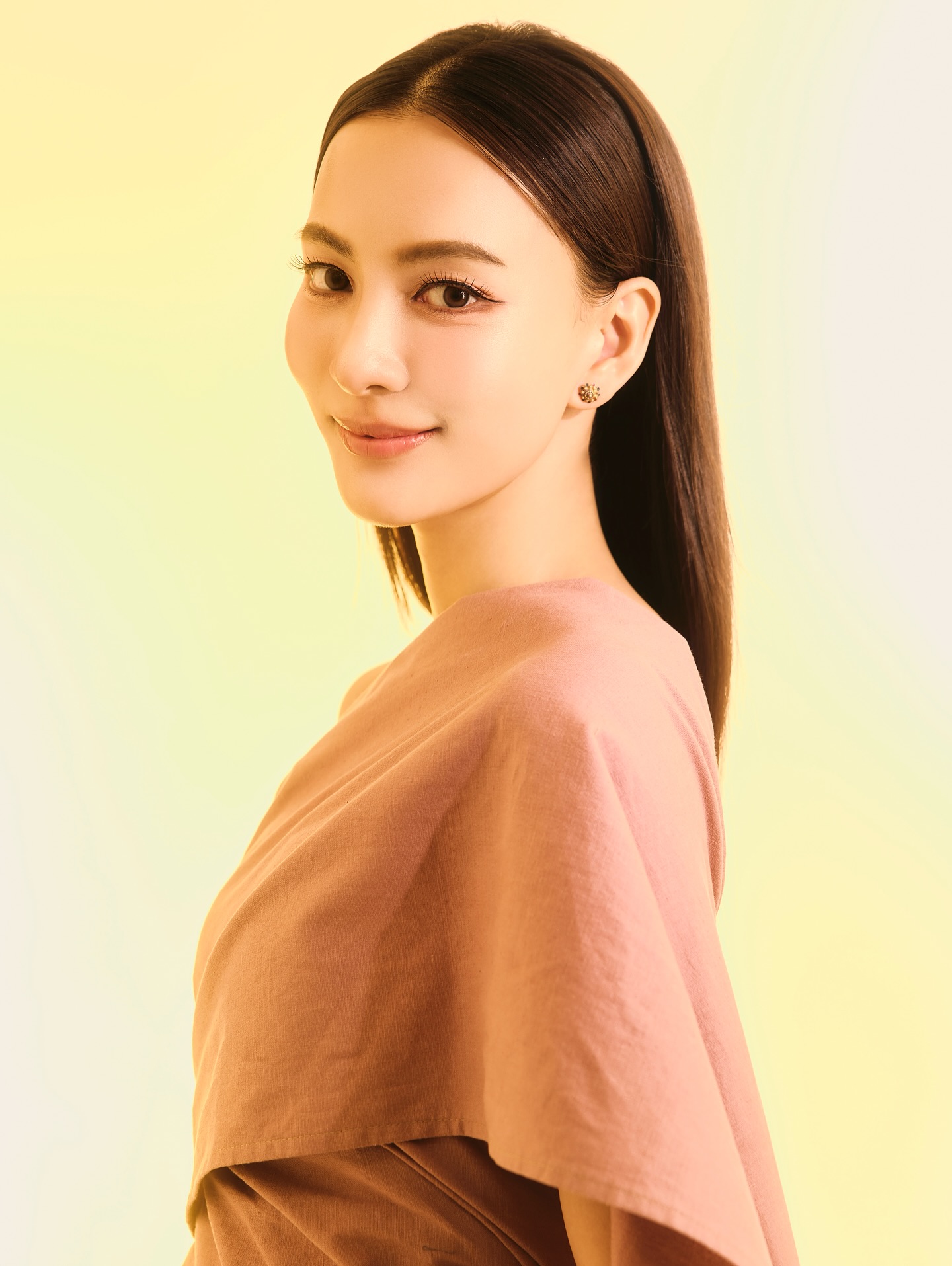 กรีน - อัษฎาพร สิริวัฒน์ธนกุล