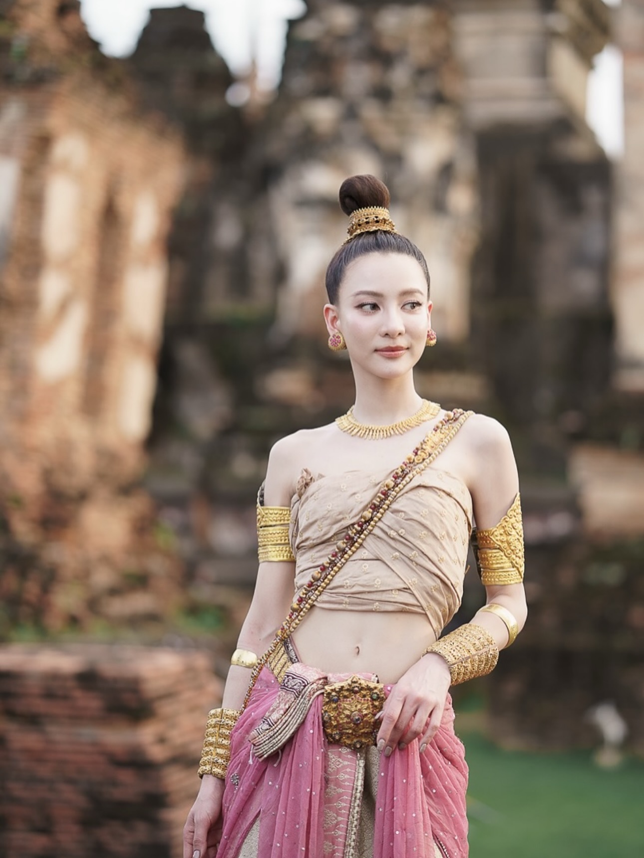 กรีน - อัษฎาพร สิริวัฒน์ธนกุล