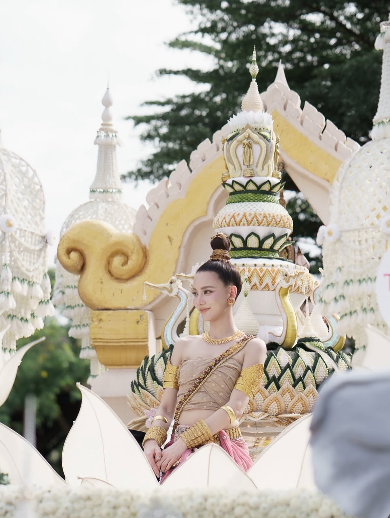 กรีน - อัษฎาพร สิริวัฒน์ธนกุล