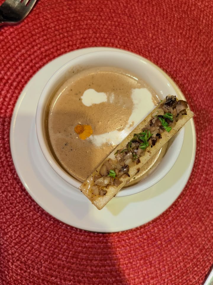 กรีน - อัษฎาพร สิริวัฒน์ธนกุล