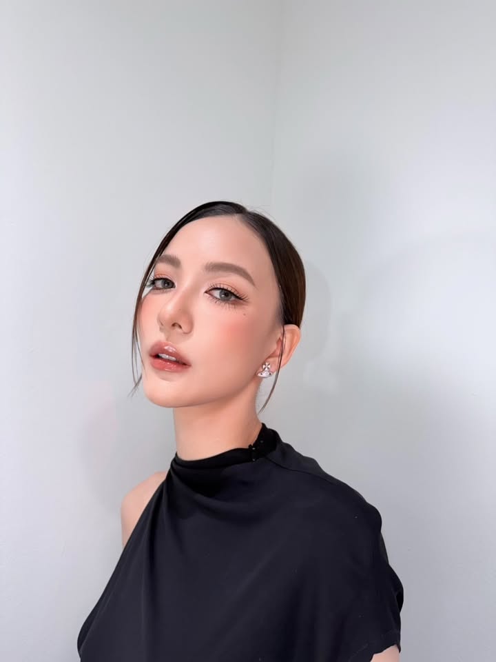 กรีน - อัษฎาพร สิริวัฒน์ธนกุล