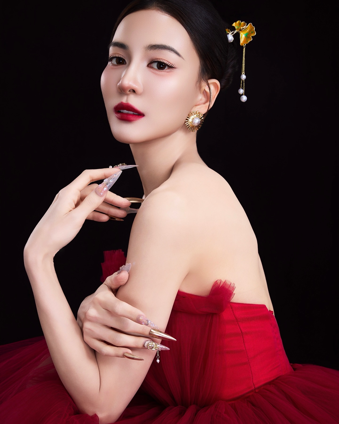 กรีน - อัษฎาพร สิริวัฒน์ธนกุล