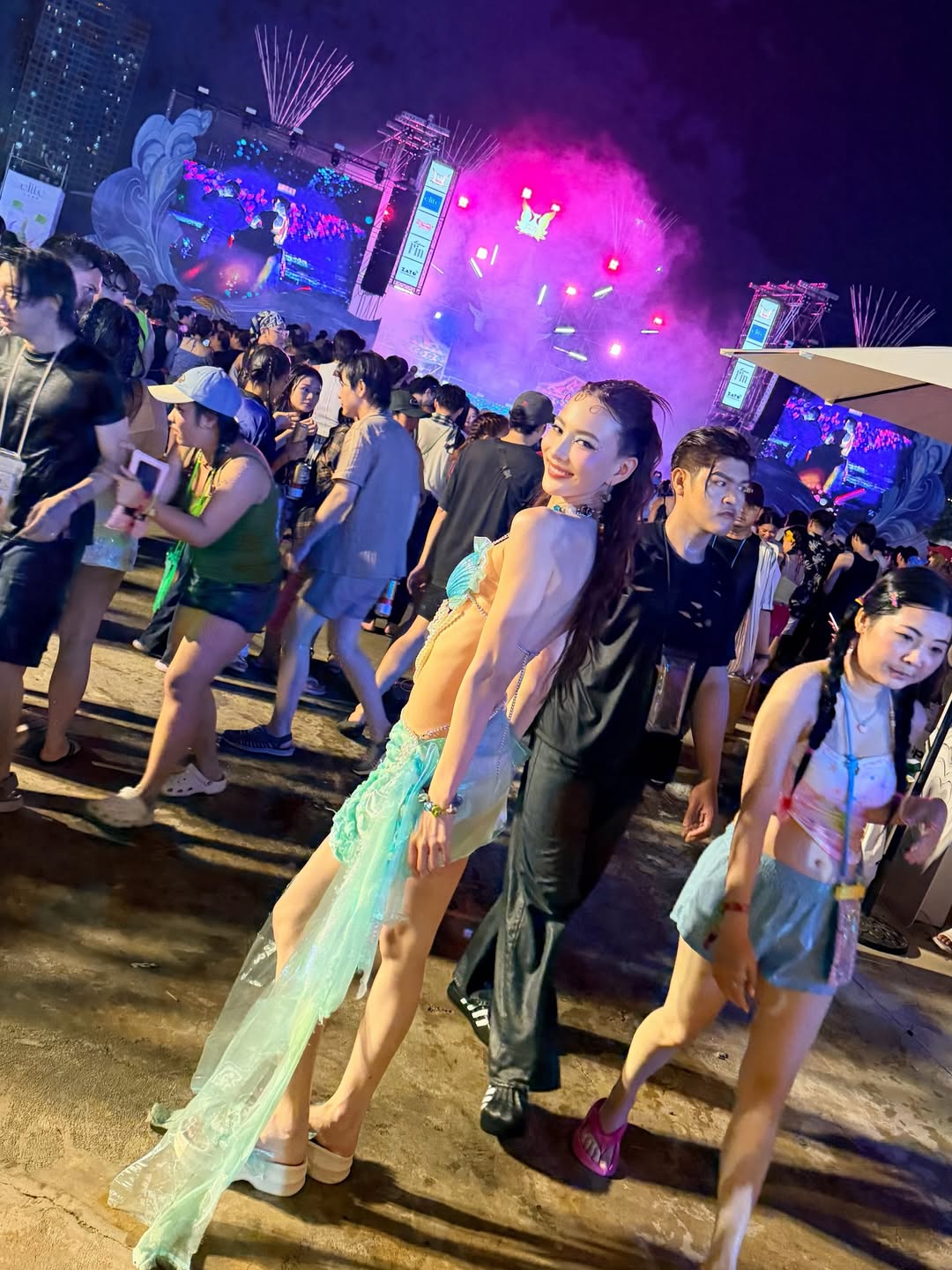 กรีน - อัษฎาพร สิริวัฒน์ธนกุล