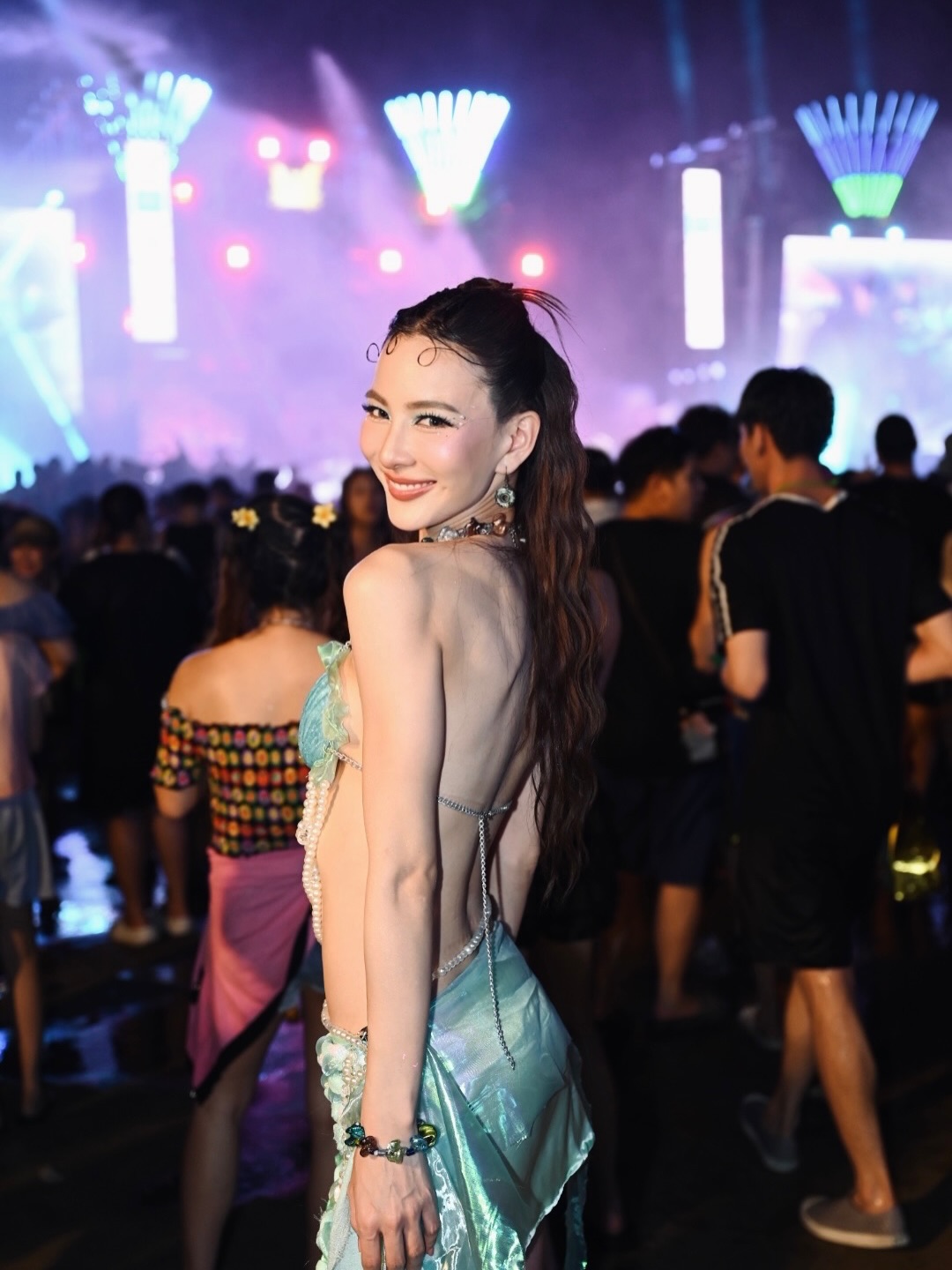 กรีน - อัษฎาพร สิริวัฒน์ธนกุล