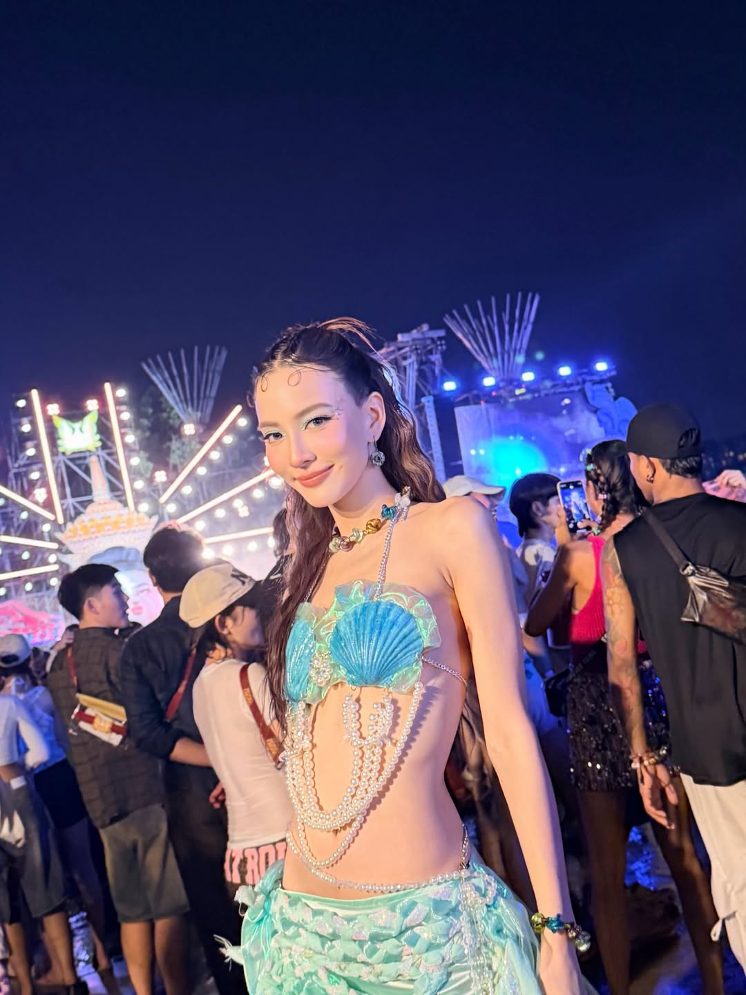 กรีน - อัษฎาพร สิริวัฒน์ธนกุล