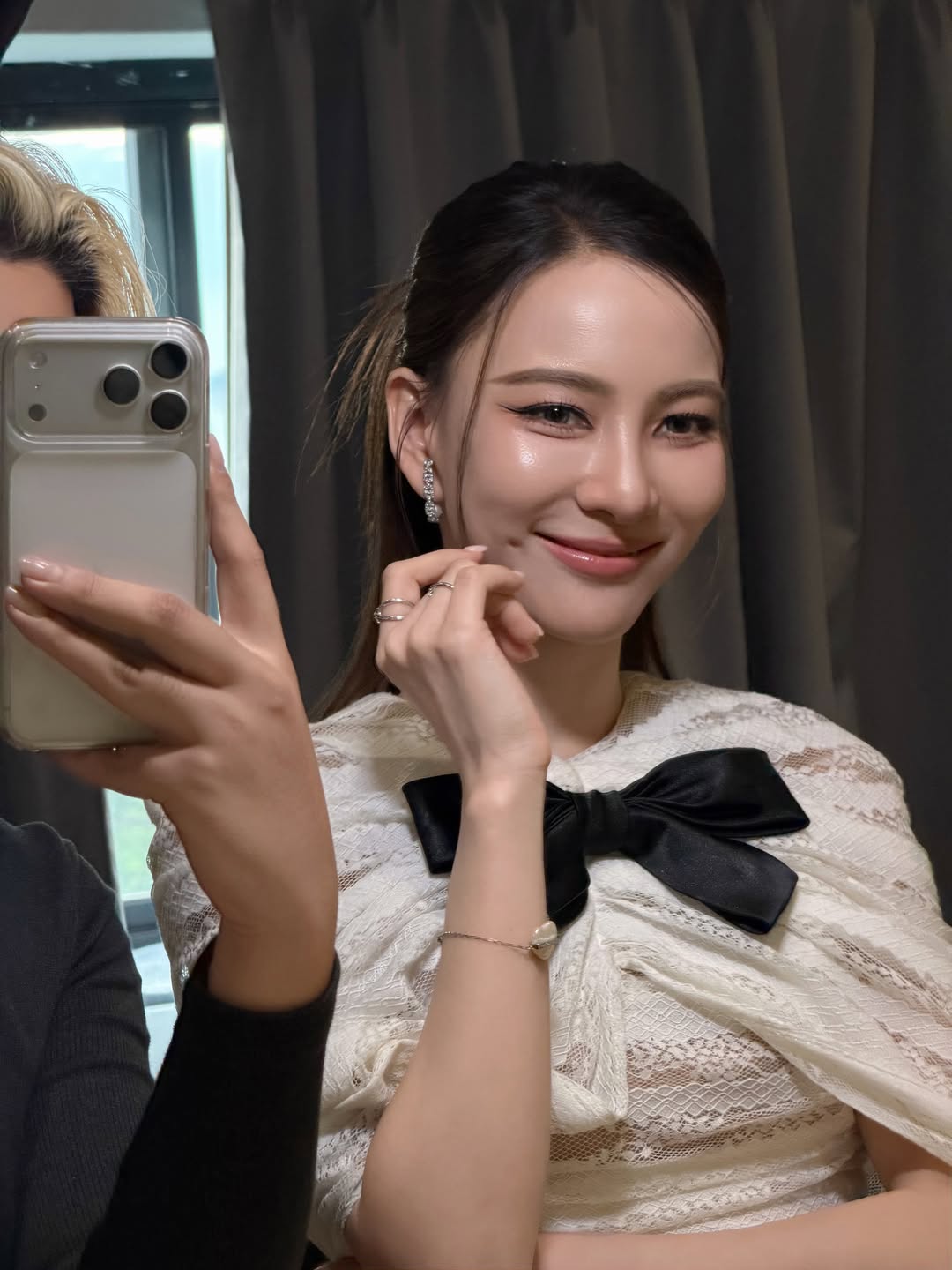 กรีน - อัษฎาพร สิริวัฒน์ธนกุล