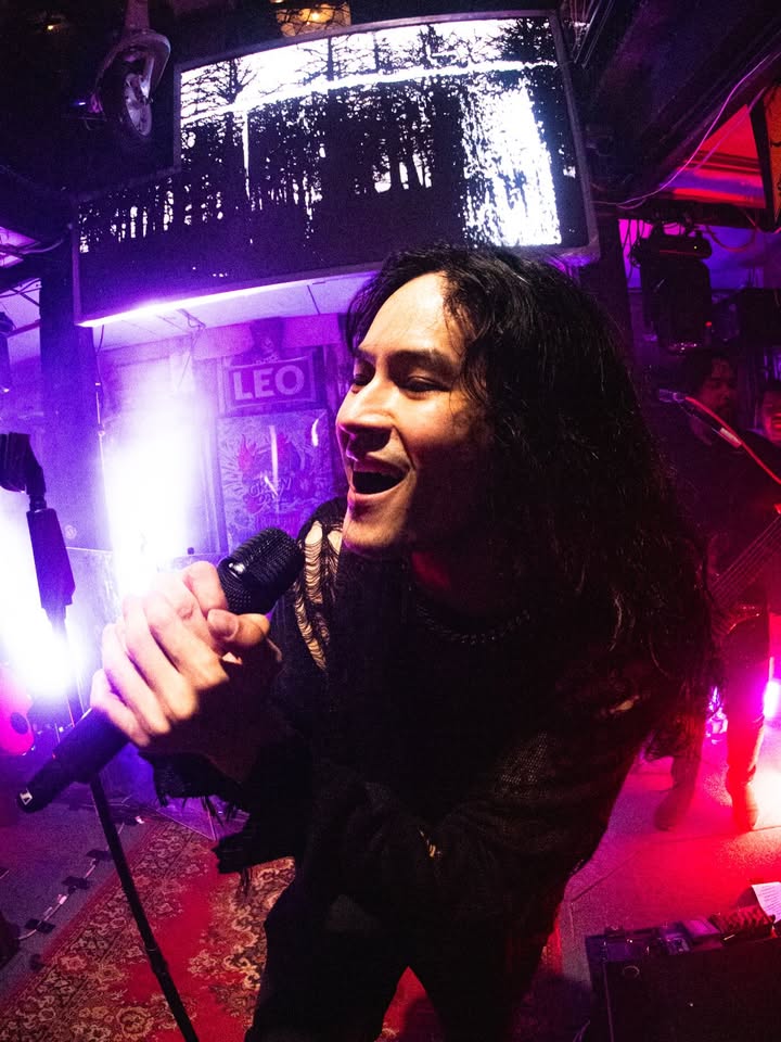 เก้า - จิรายุ ละอองมณี