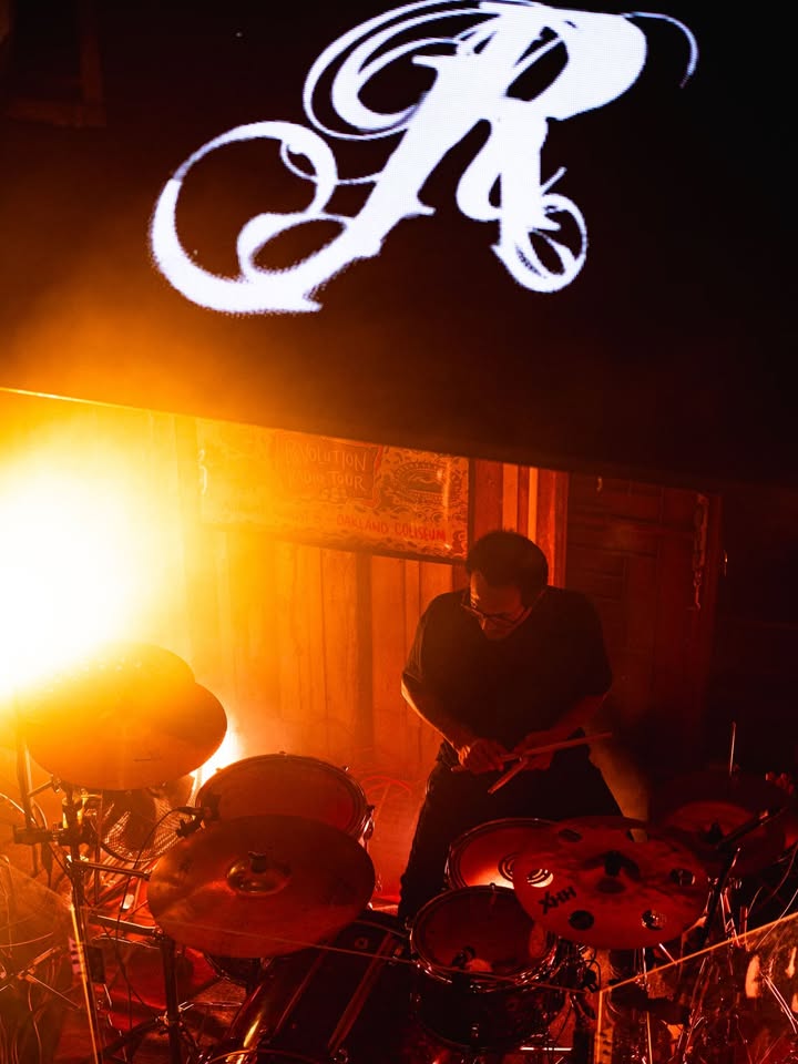 เก้า - จิรายุ ละอองมณี