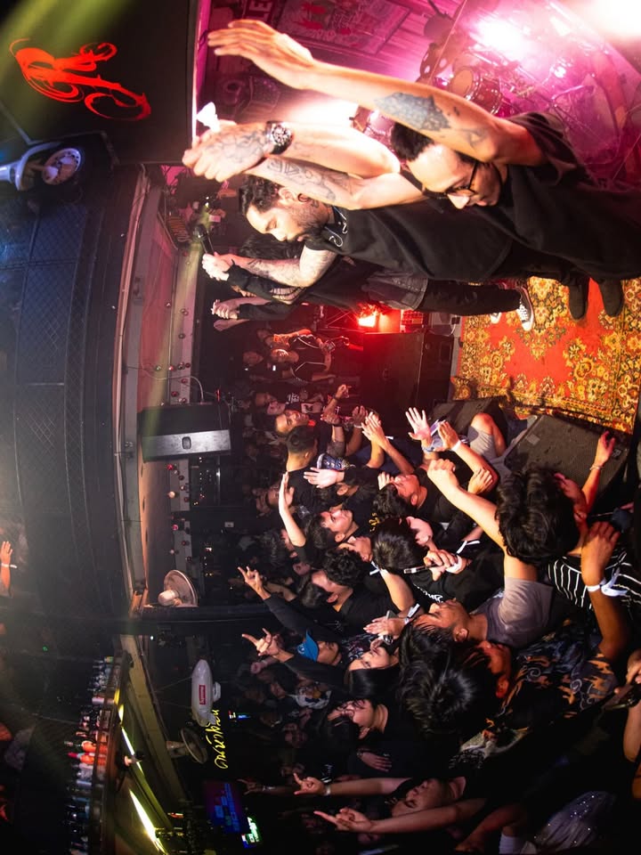 เก้า - จิรายุ ละอองมณี