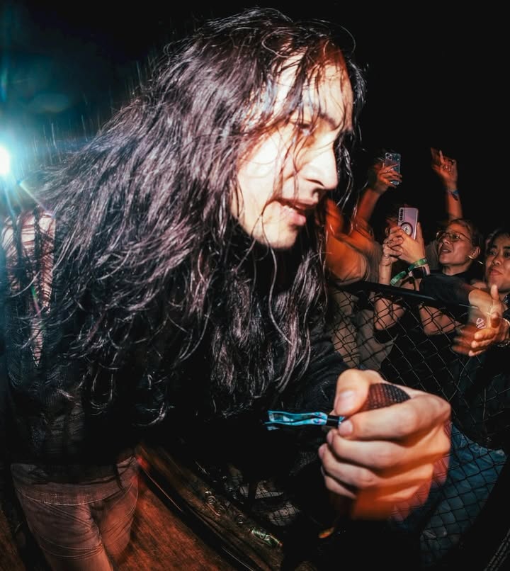 เก้า - จิรายุ ละอองมณี