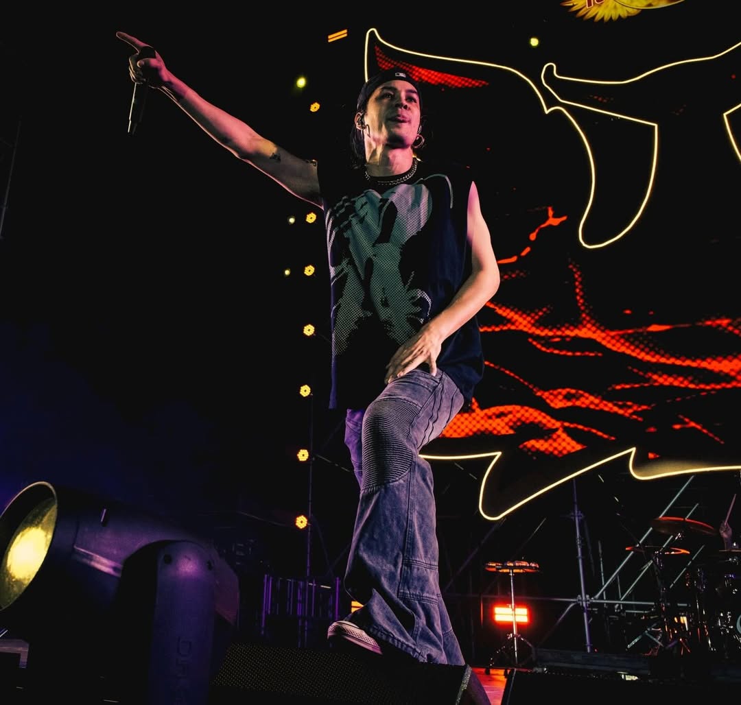 เก้า - จิรายุ ละอองมณี