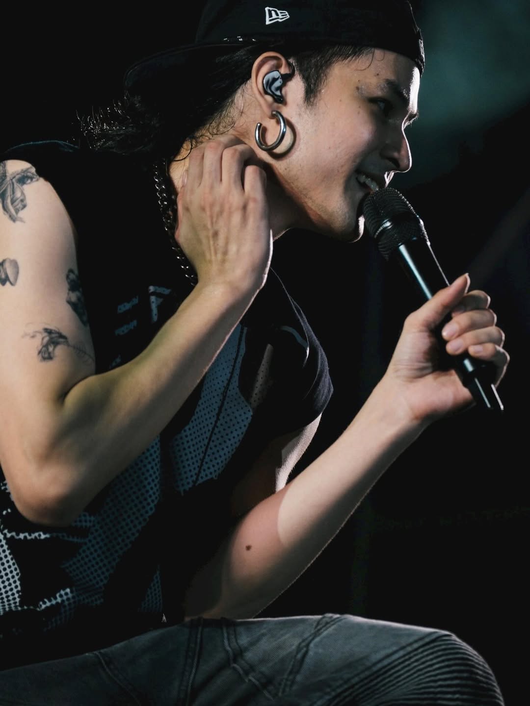 เก้า - จิรายุ ละอองมณี