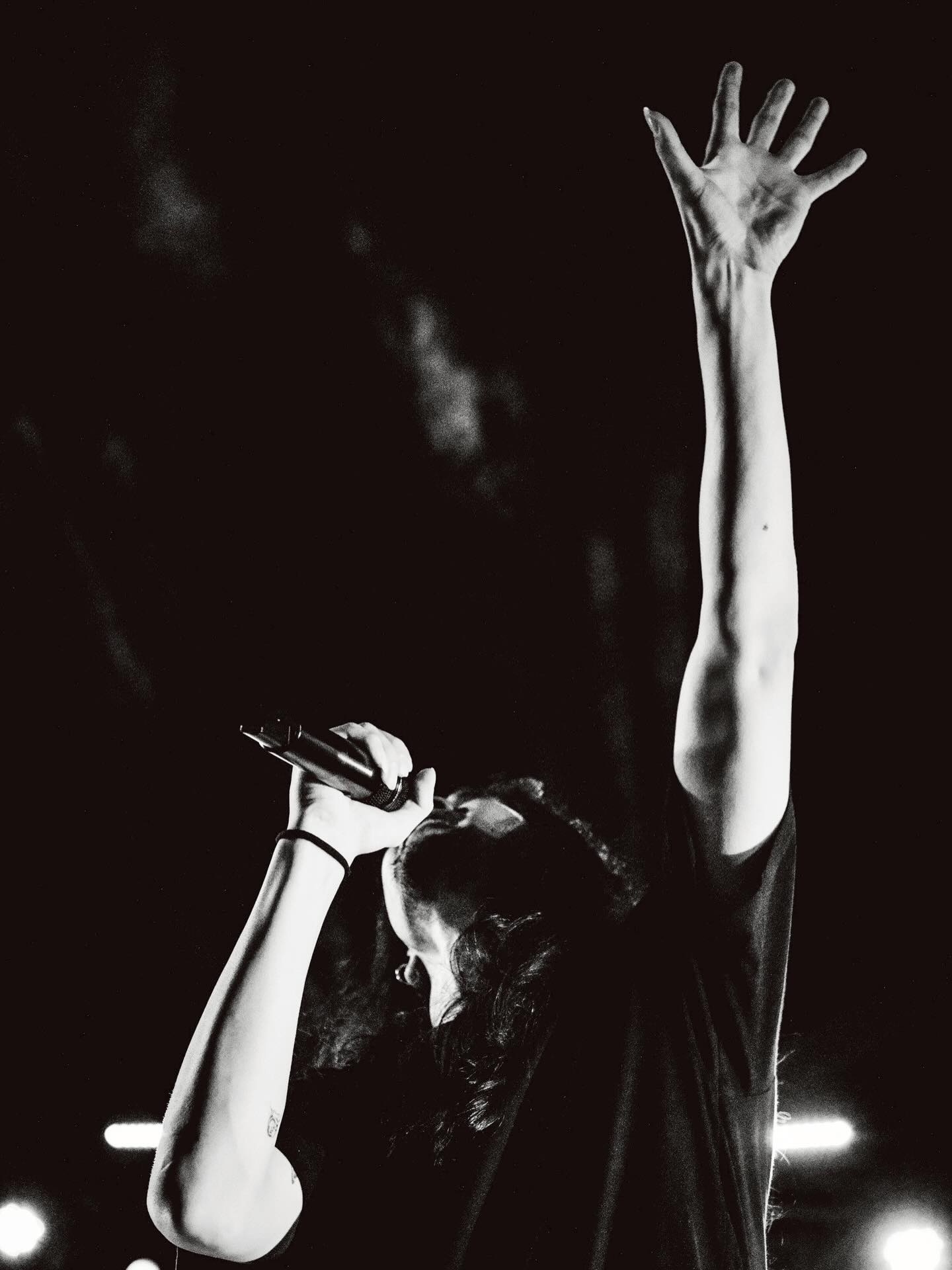 เก้า - จิรายุ ละอองมณี