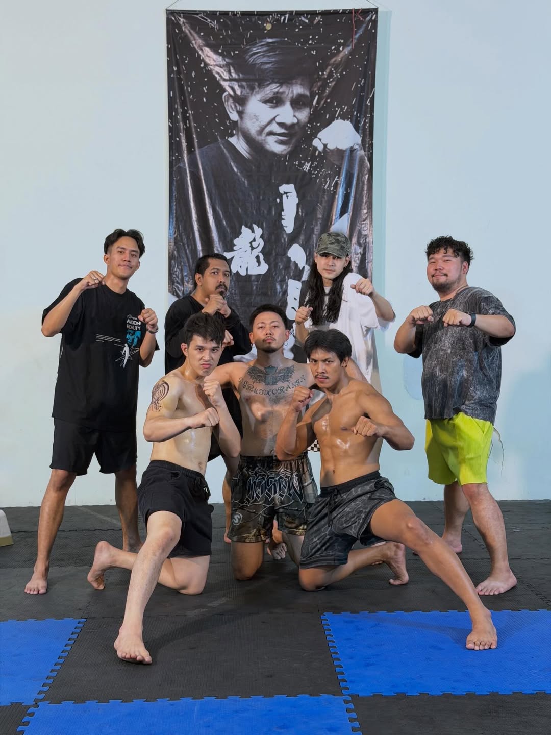 เก้า - จิรายุ ละอองมณี