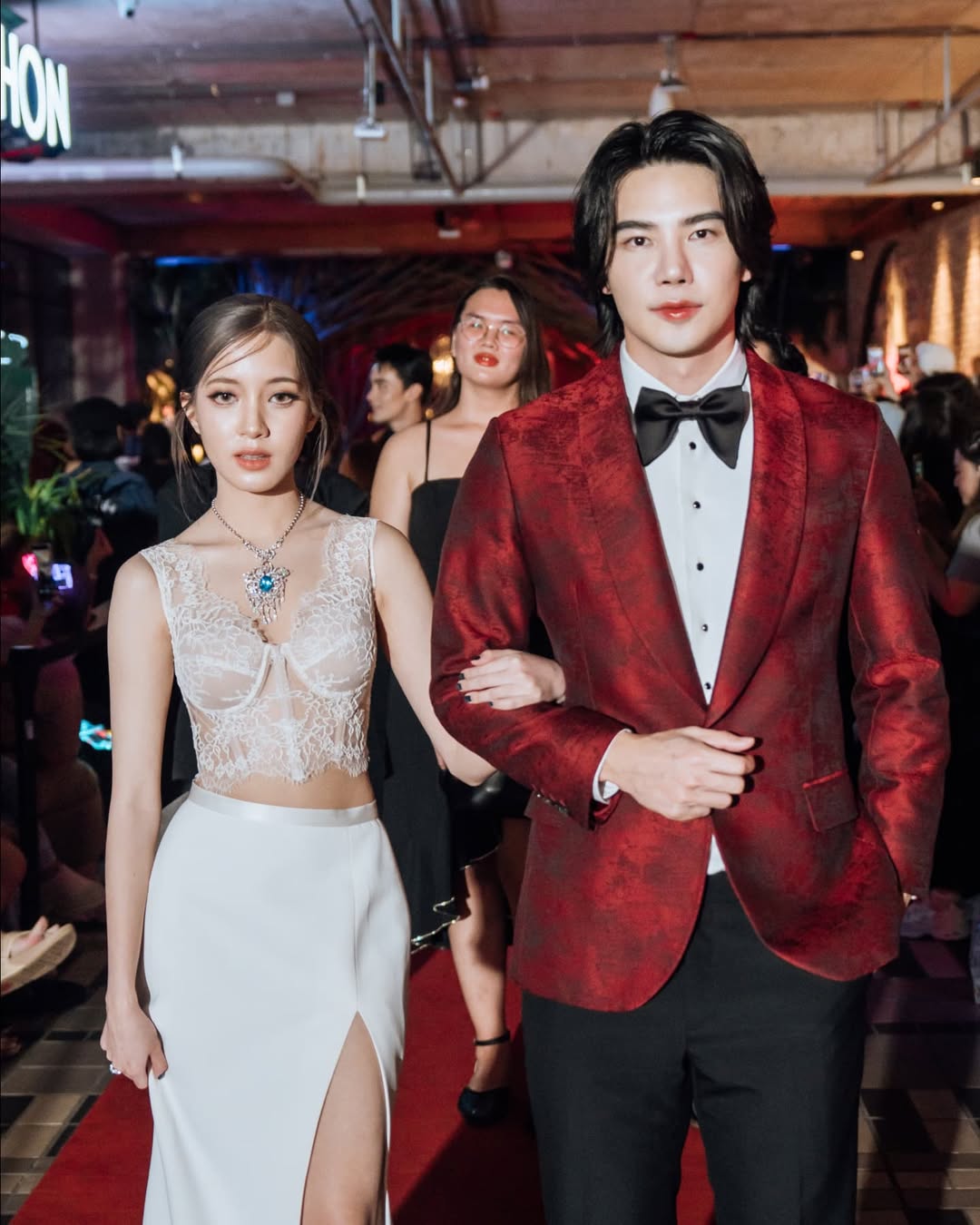 แม็กซ์ - ณัฐพล ดิลกนวฤทธิ์