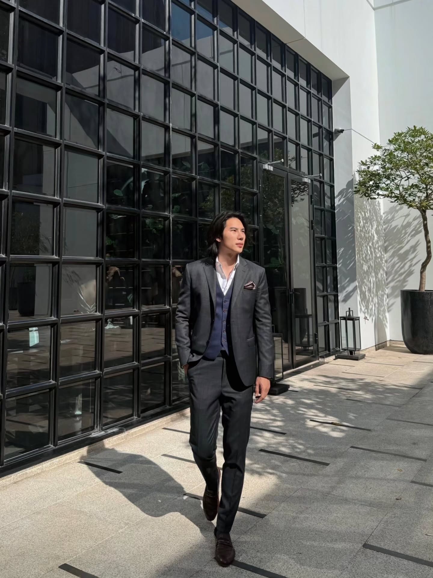 แม็กซ์ - ณัฐพล ดิลกนวฤทธิ์