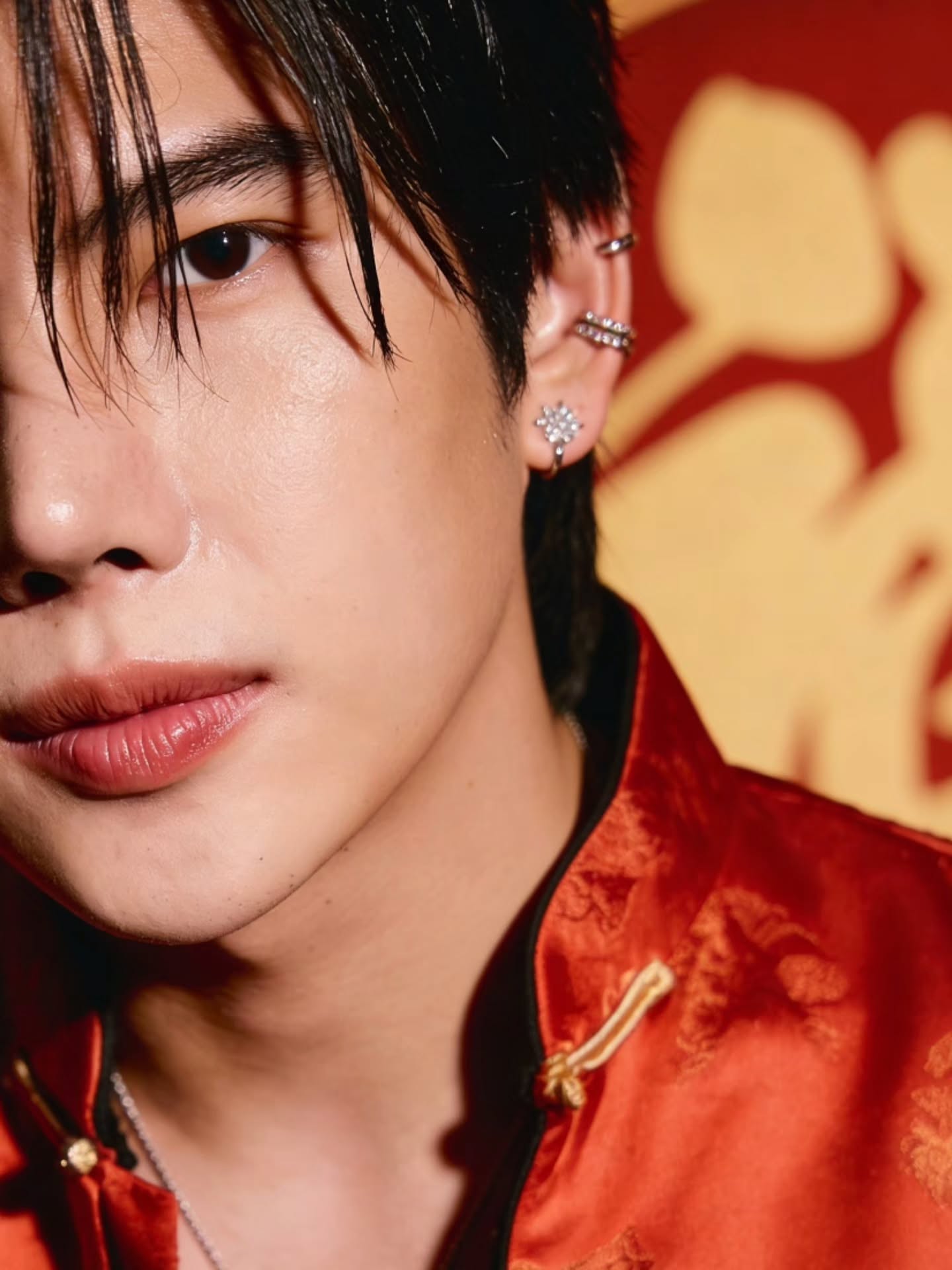 แม็กซ์ - ณัฐพล ดิลกนวฤทธิ์