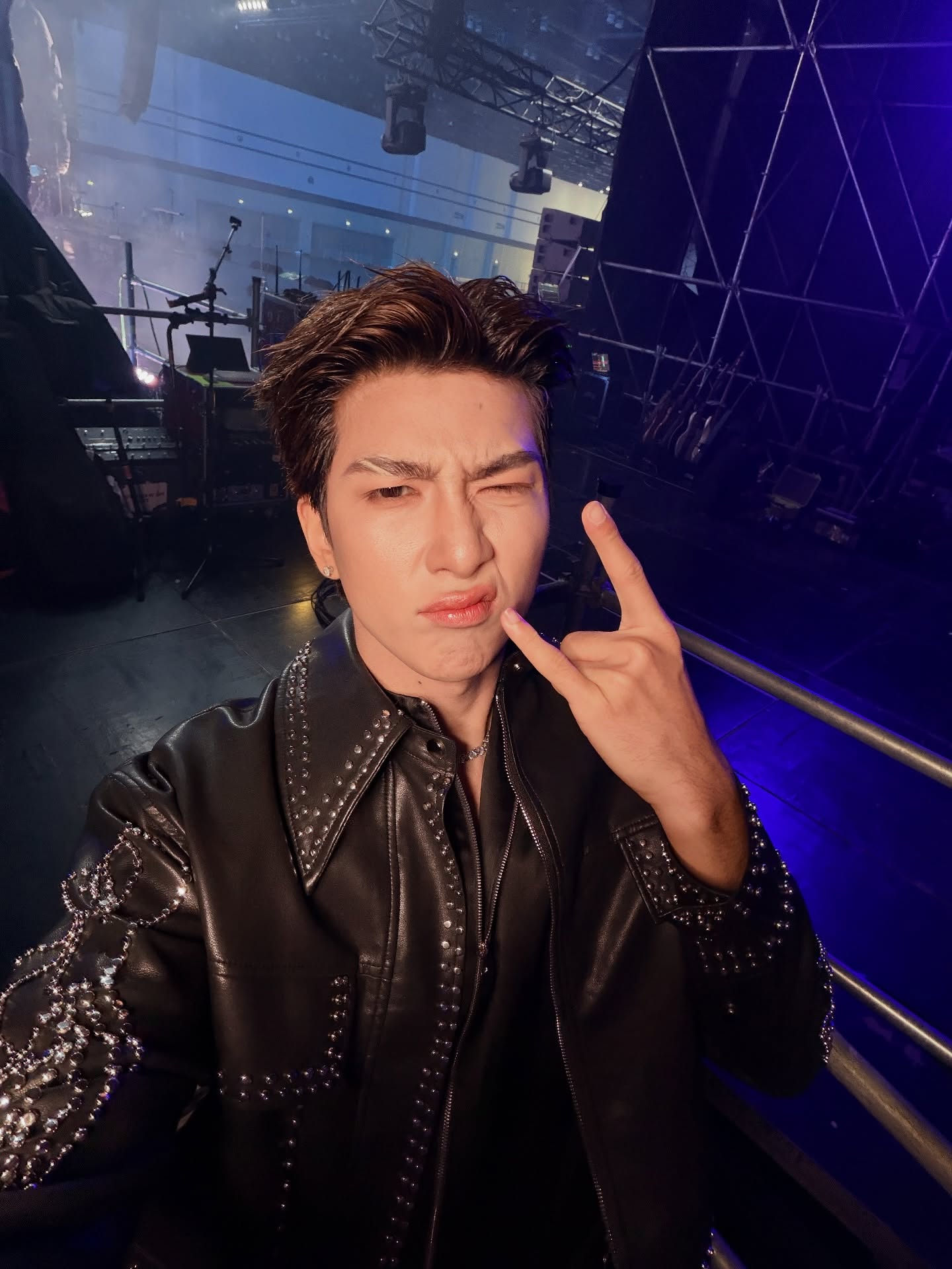 ปาล์ม - พีรวิชญ์ พินธะ