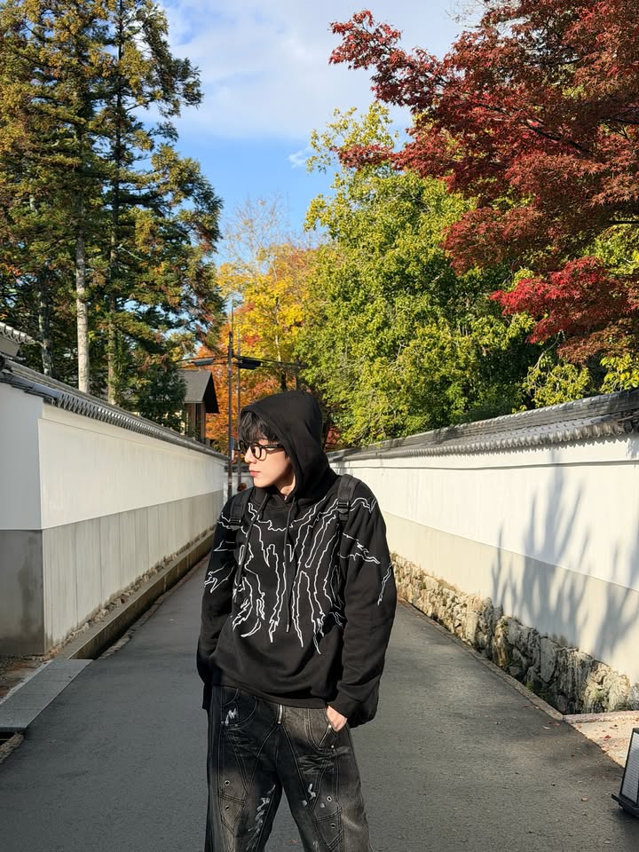 ปาล์ม - พีรวิชญ์ พินธะ