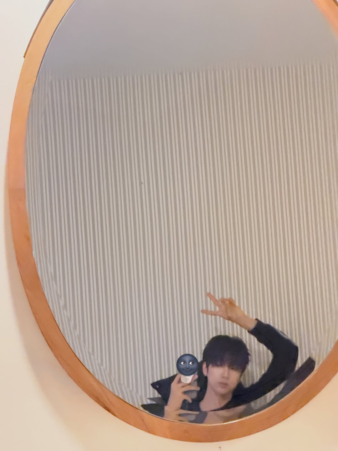 ปาล์ม - พีรวิชญ์ พินธะ