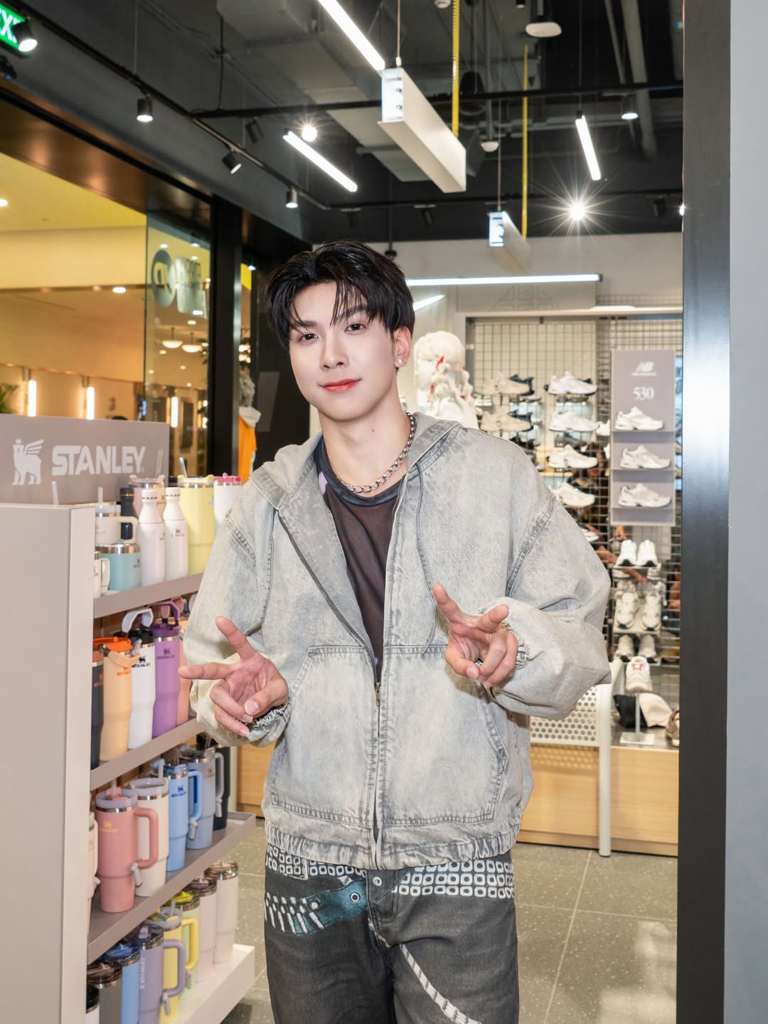 ปาล์ม - พีรวิชญ์ พินธะ