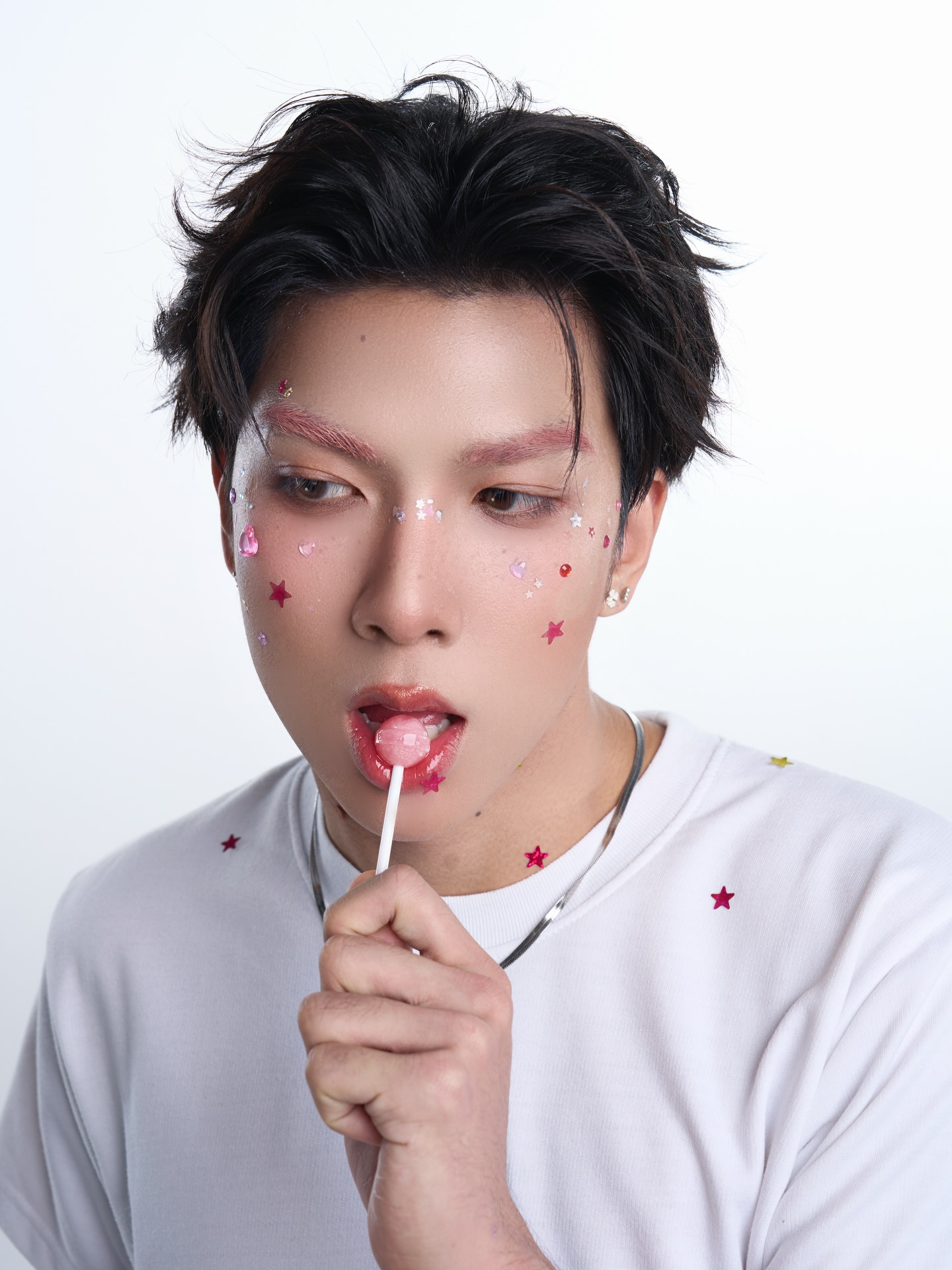 ปาล์ม - พีรวิชญ์ พินธะ