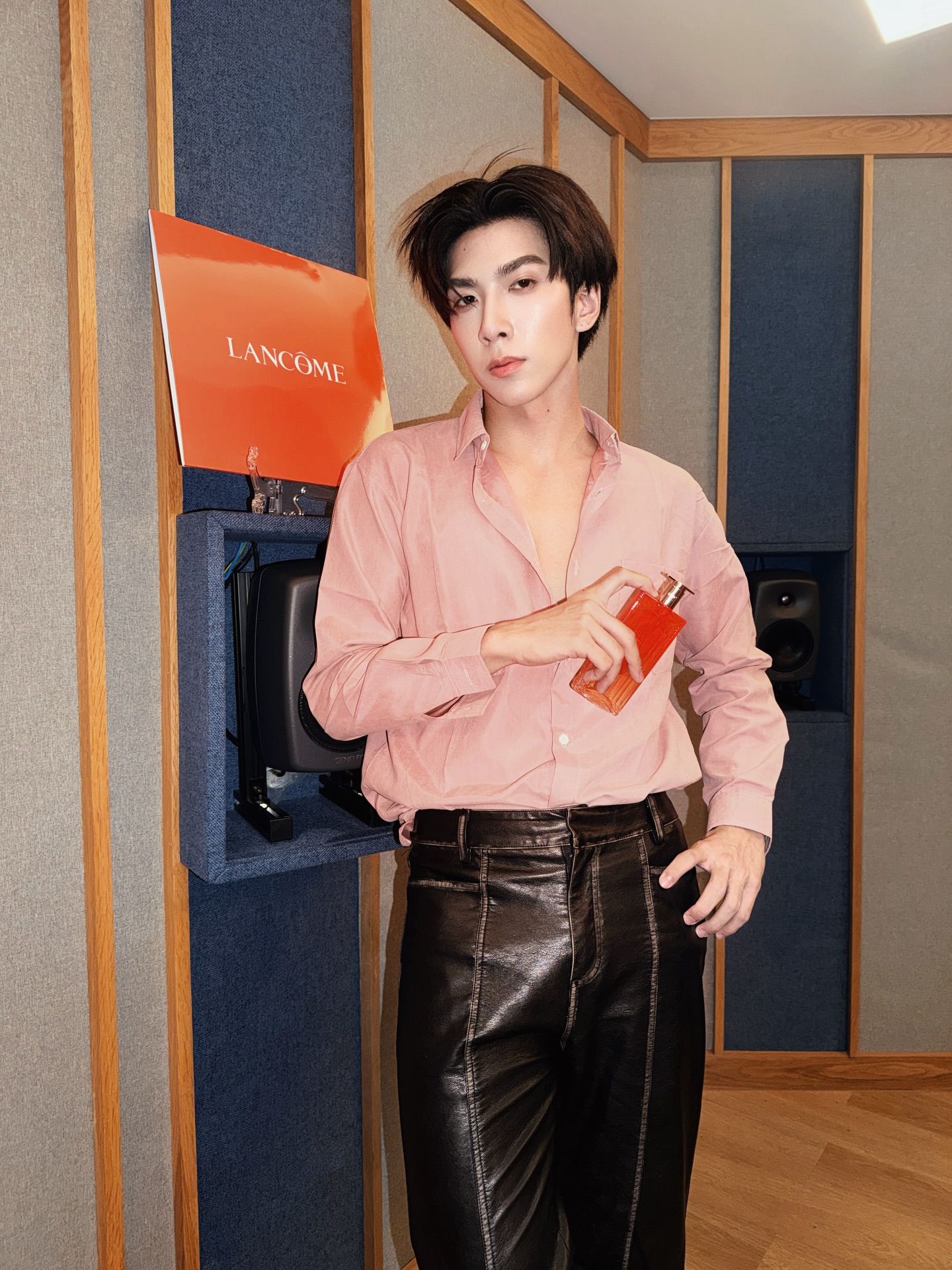 ปาล์ม - พีรวิชญ์ พินธะ