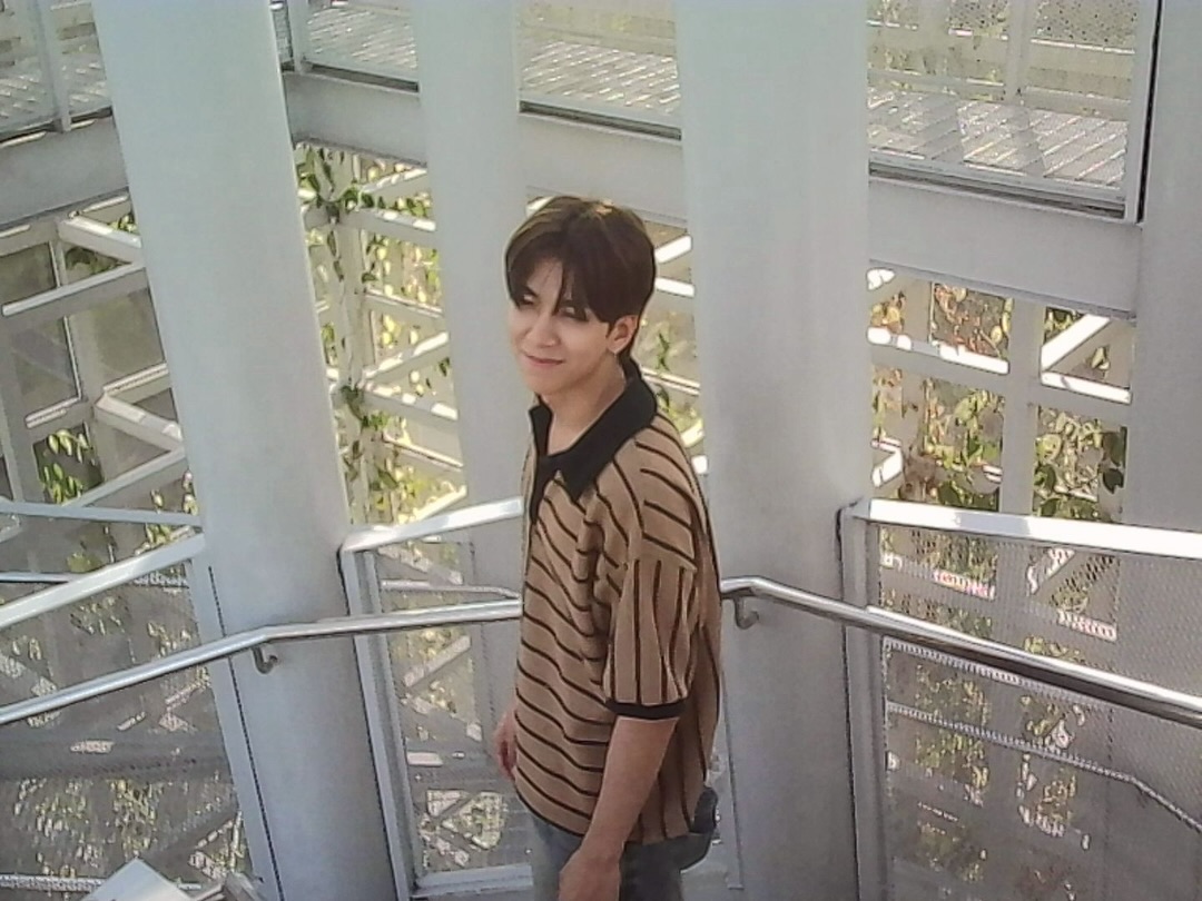 ปาล์ม - พีรวิชญ์ พินธะ